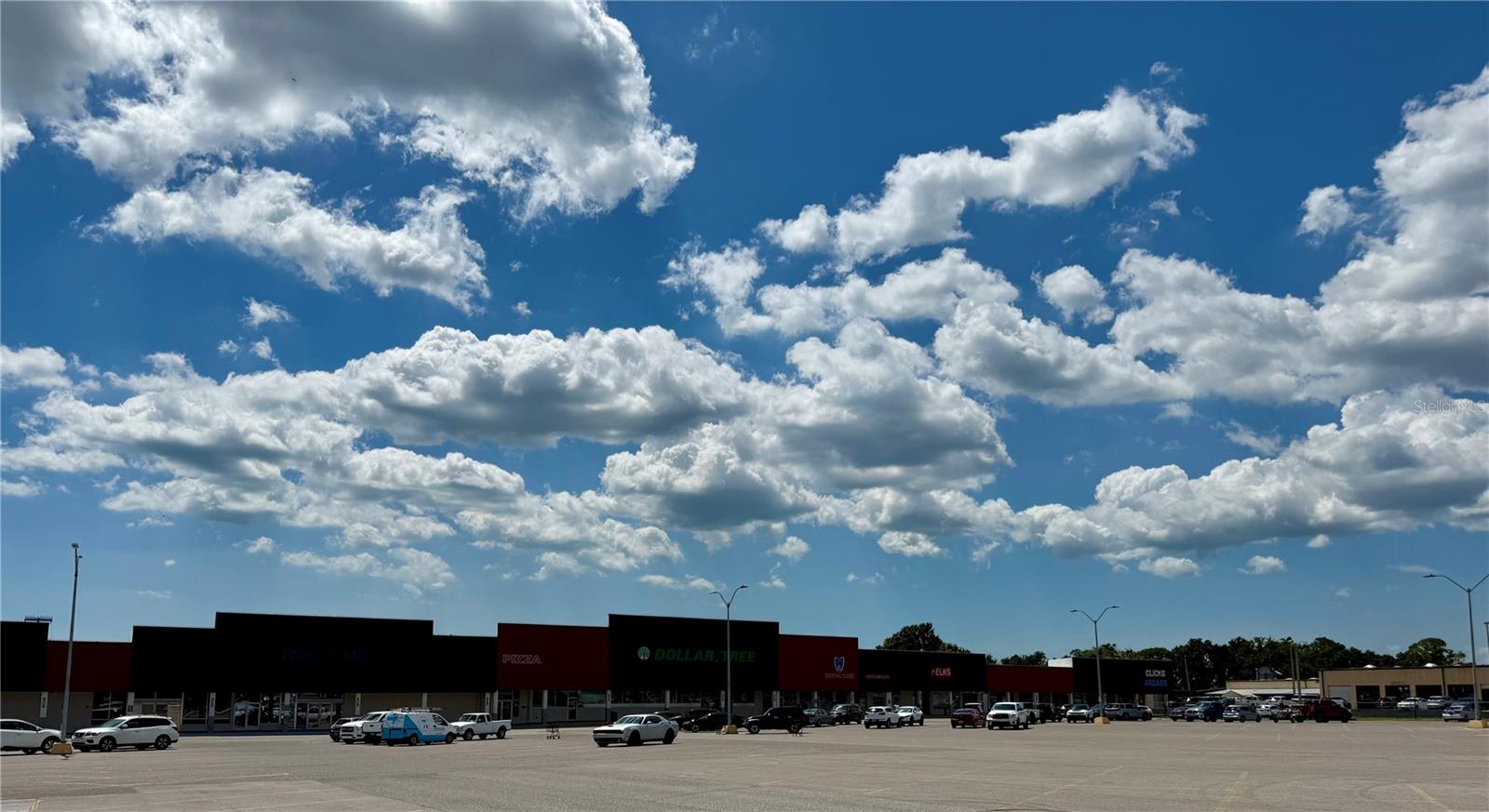 Image 14 of 19 For 6812 14th Street W