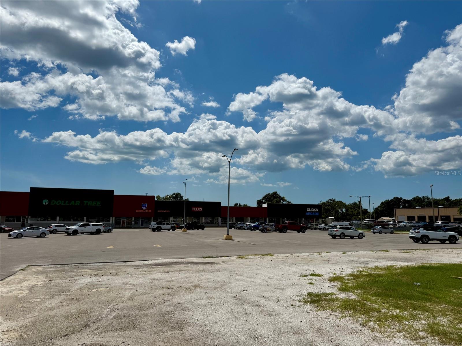 Image 5 of 19 For 6812 14th Street W