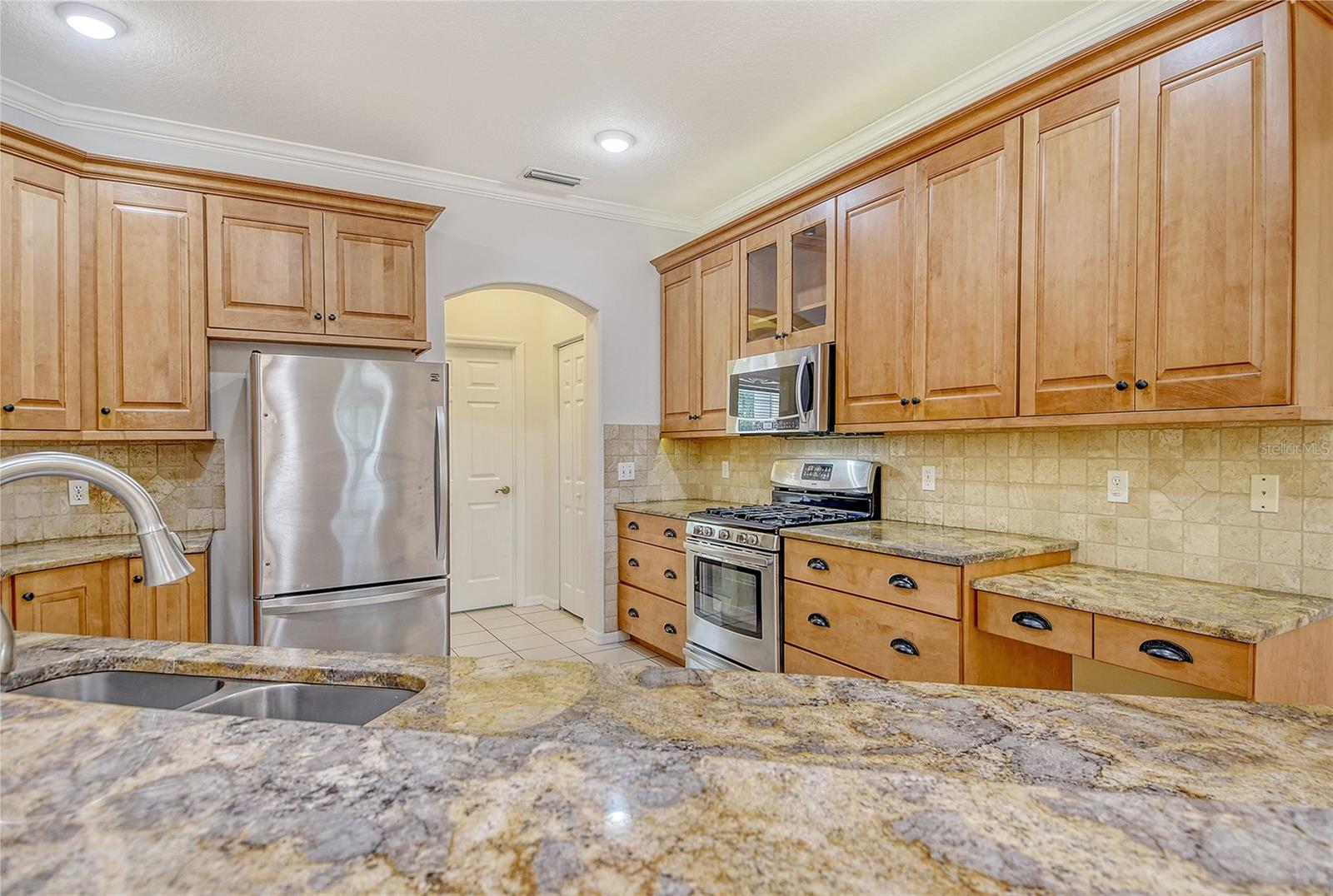 Image 13 of 37 For 12113 Whistling Way