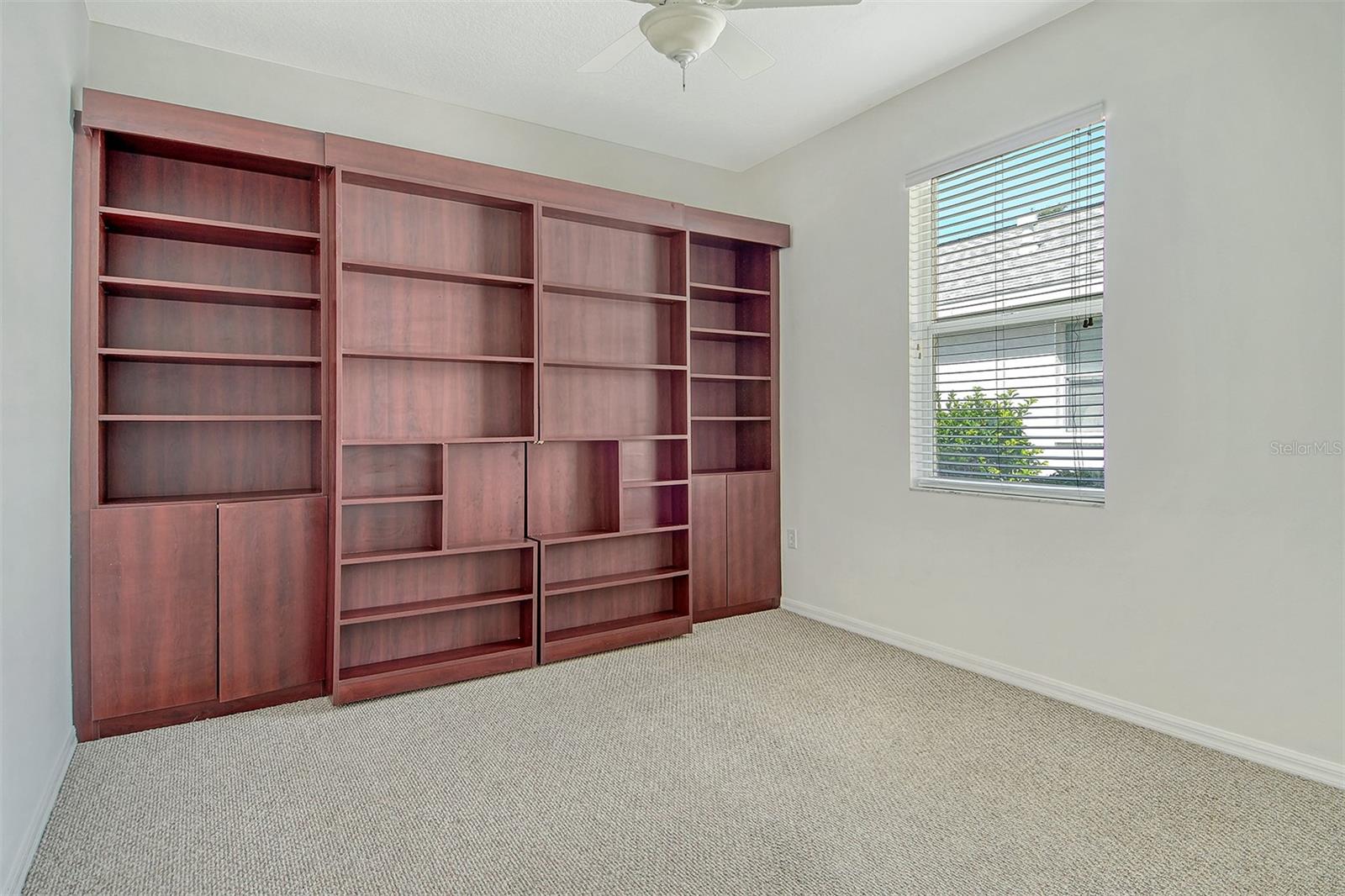 Image 20 of 37 For 12113 Whistling Way