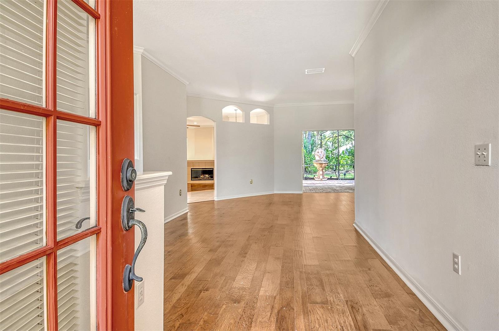 Image 5 of 37 For 12113 Whistling Way