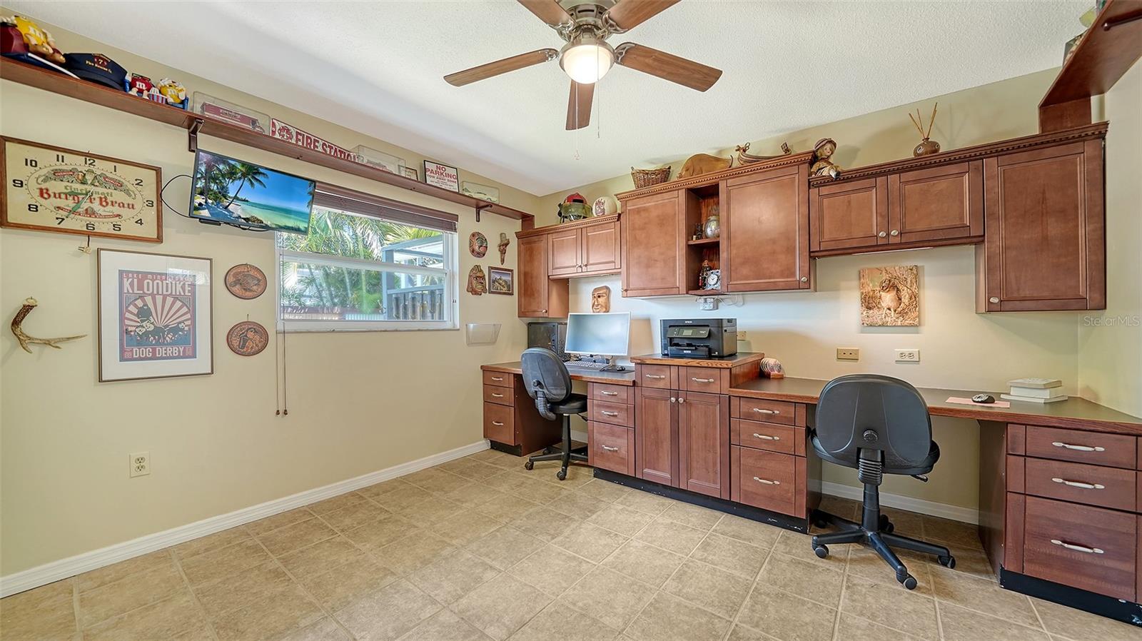 Image 27 of 54 For 5524 Antilles Drive