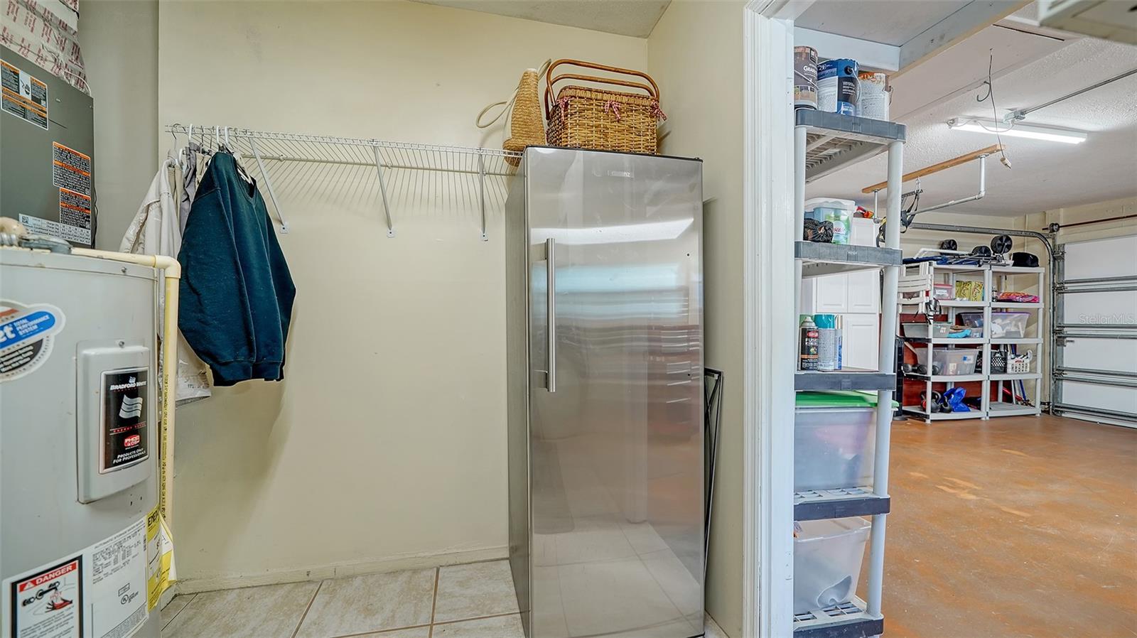 Image 36 of 54 For 5524 Antilles Drive