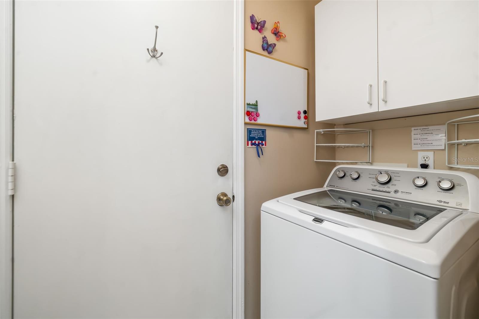 Image 20 of 76 For 2411 New Haven Circle 70