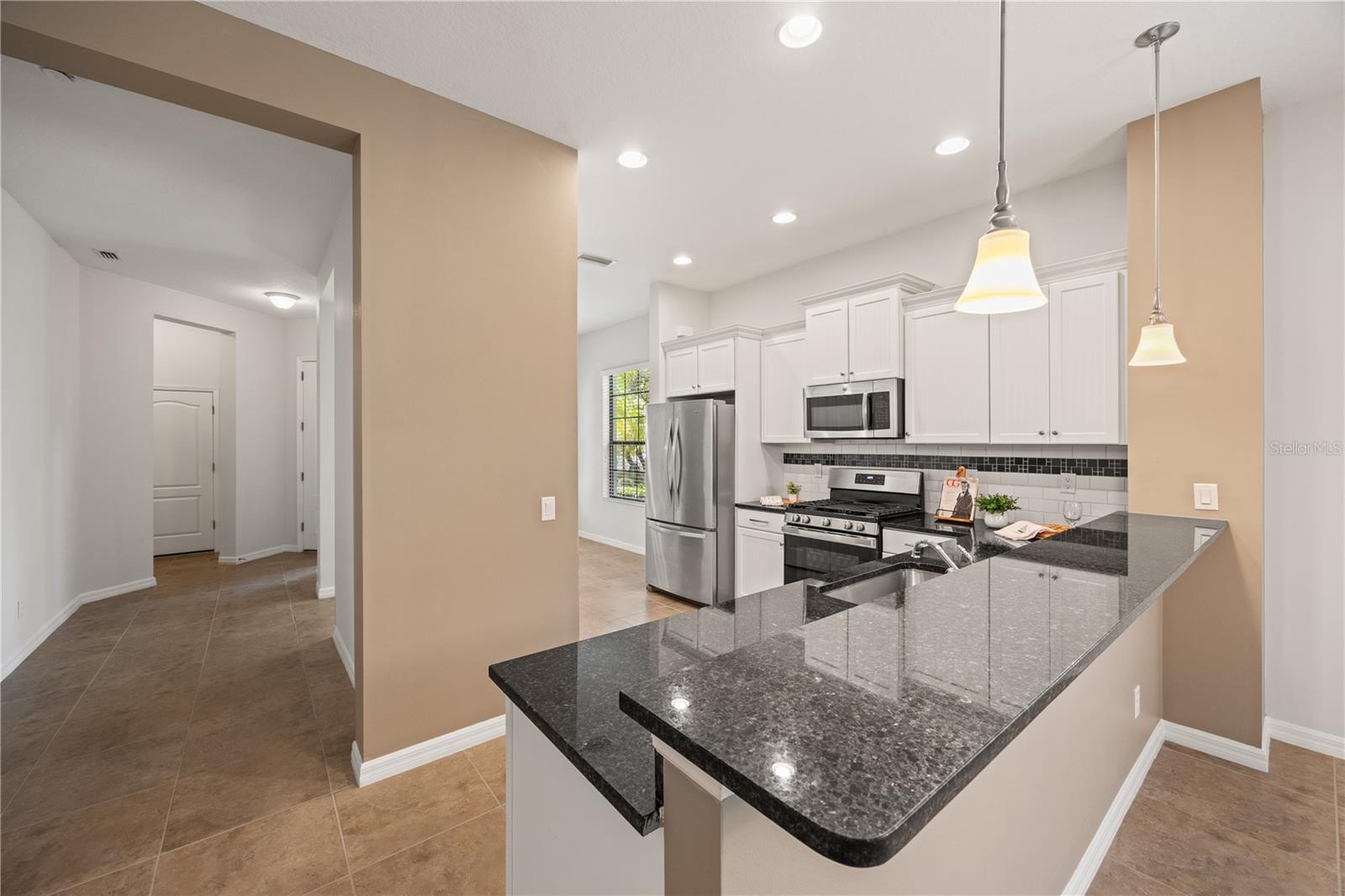 Image 10 of 72 For 7130 Westhill Court