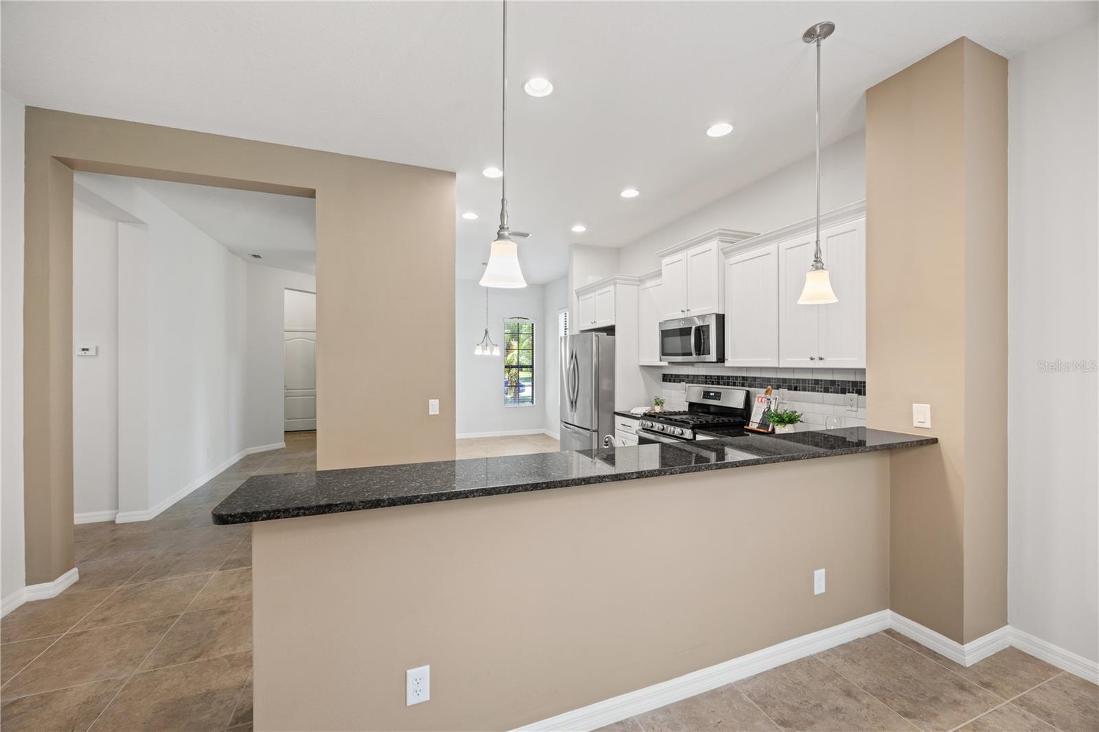 Image 11 of 72 For 7130 Westhill Court