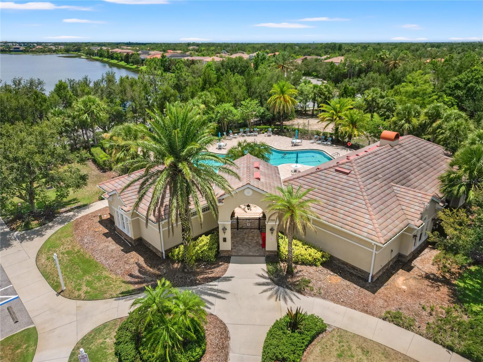 Image 37 of 72 For 7130 Westhill Court