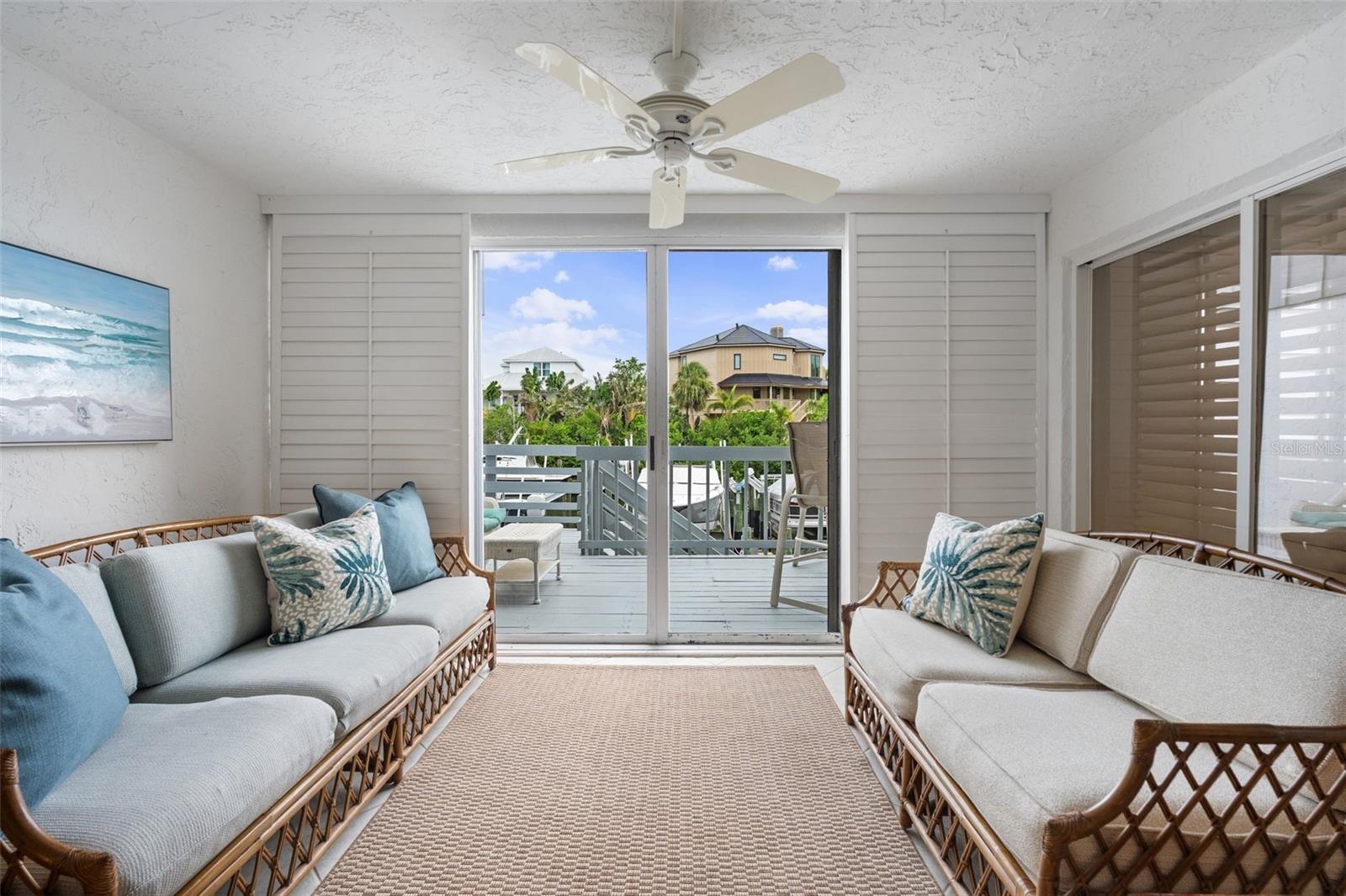 Image 12 of 42 For 1269 Dockside Place 115