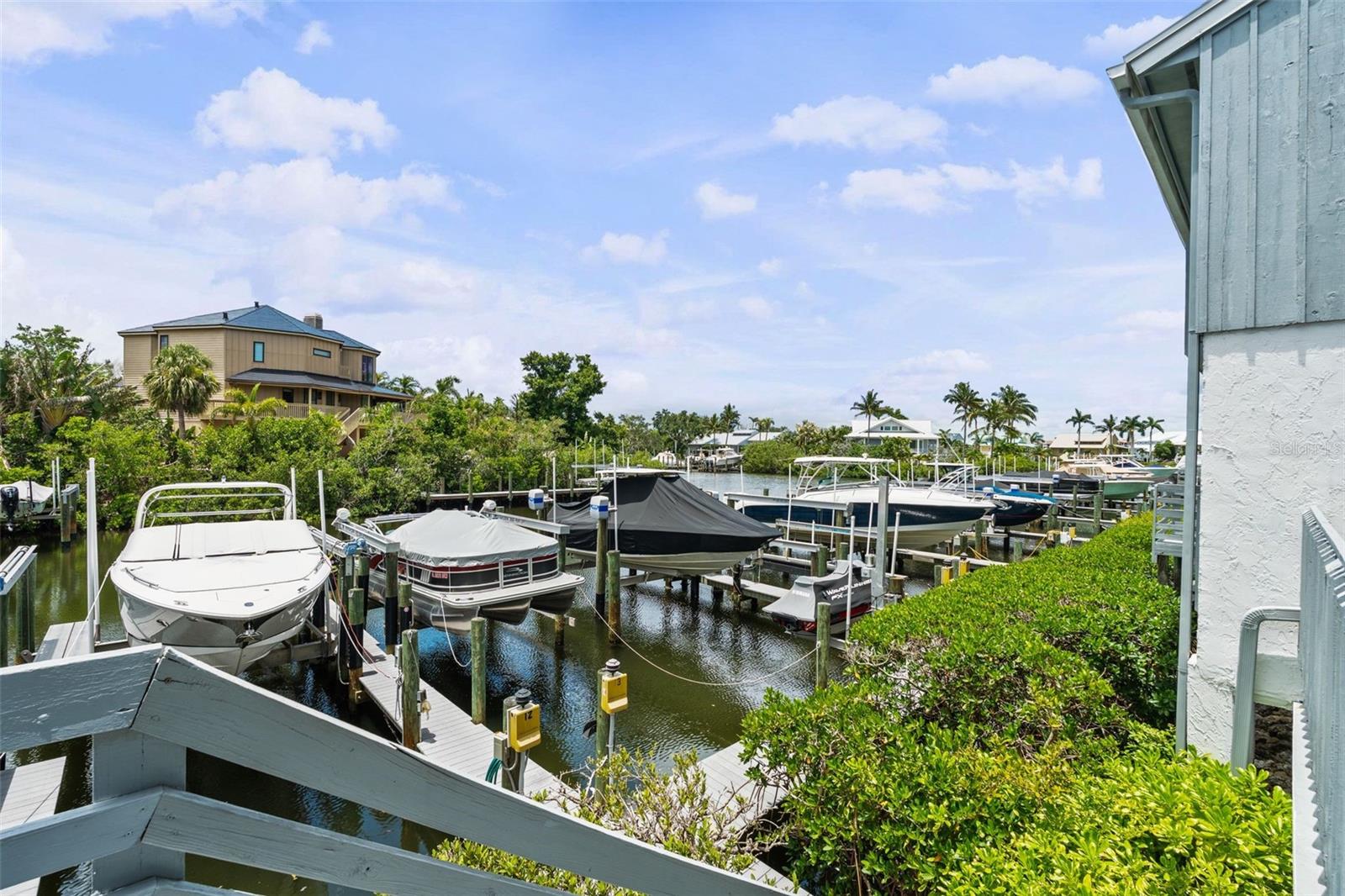 Image 16 of 42 For 1269 Dockside Place 115
