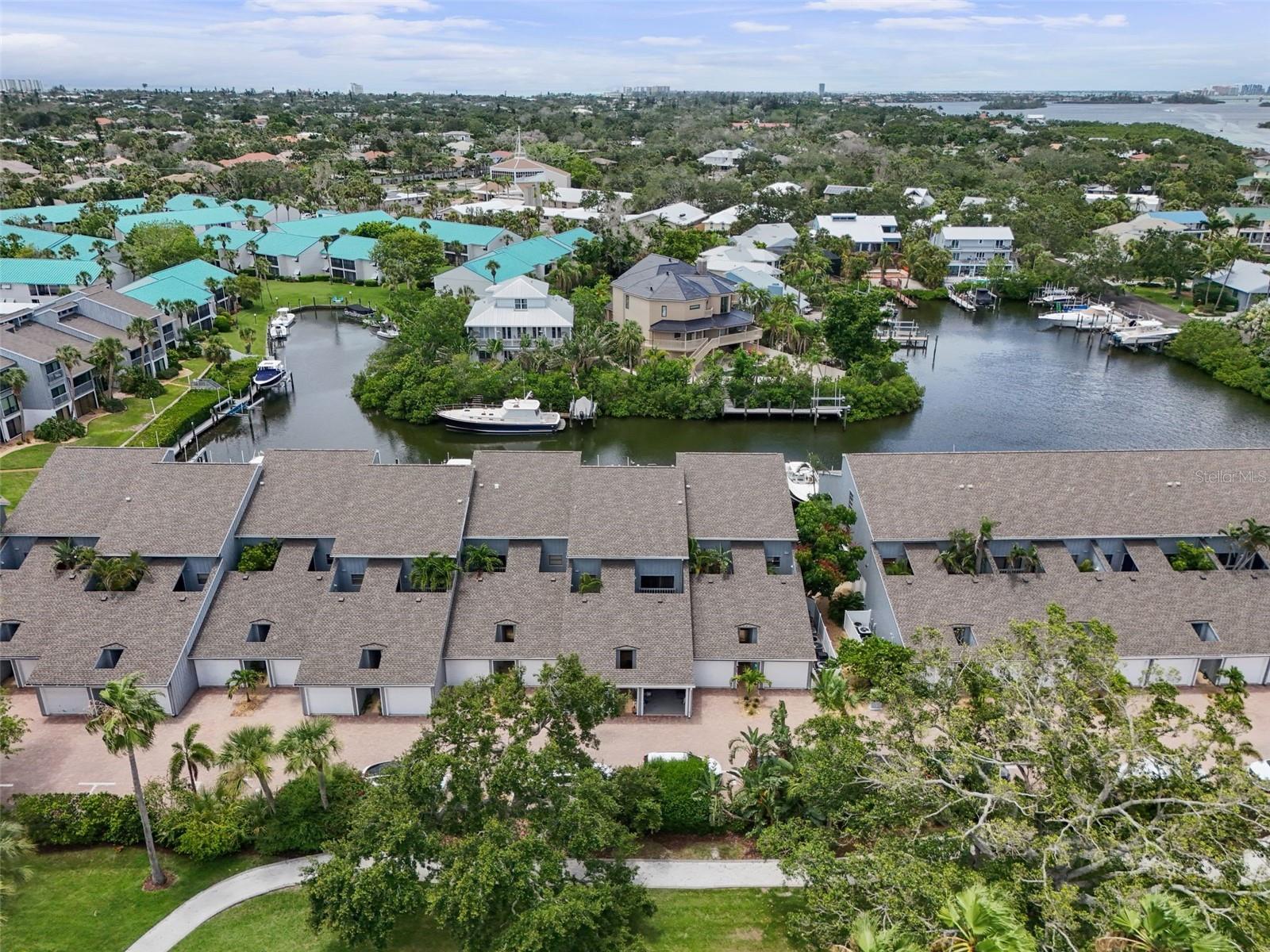 Image 25 of 42 For 1269 Dockside Place 115