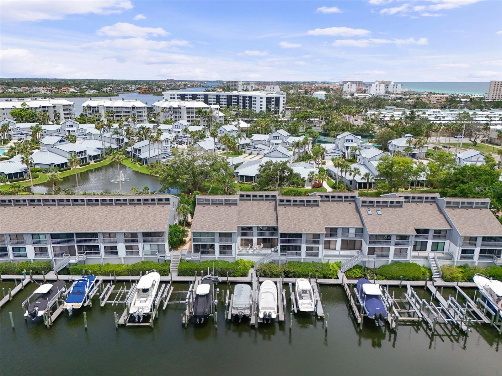 Image 27 of 42 For 1269 Dockside Place 115