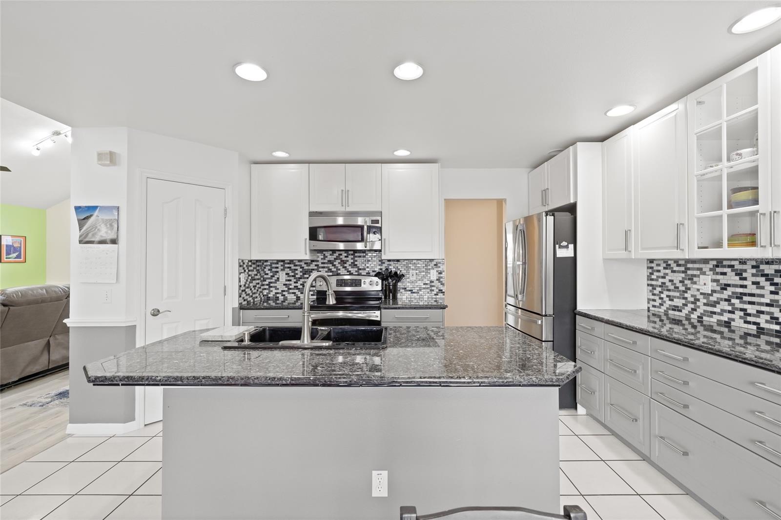 Image 21 of 69 For 1228 50th Street E