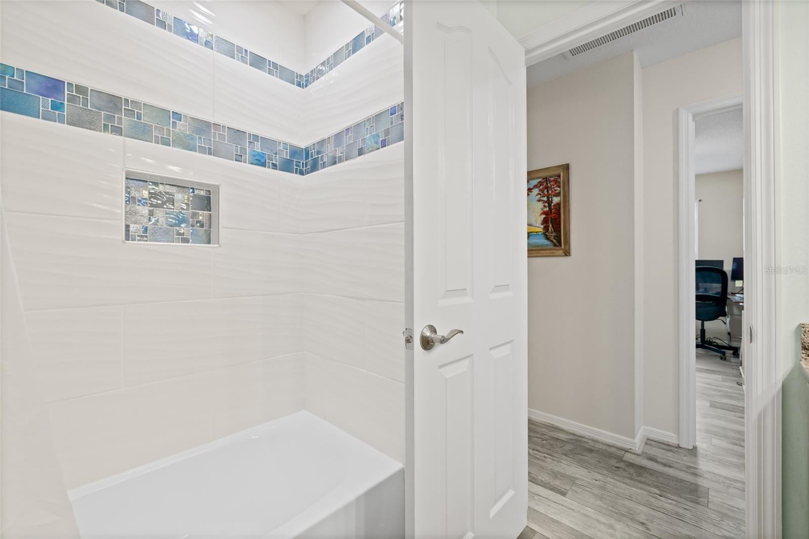 Image 51 of 69 For 1228 50th Street E