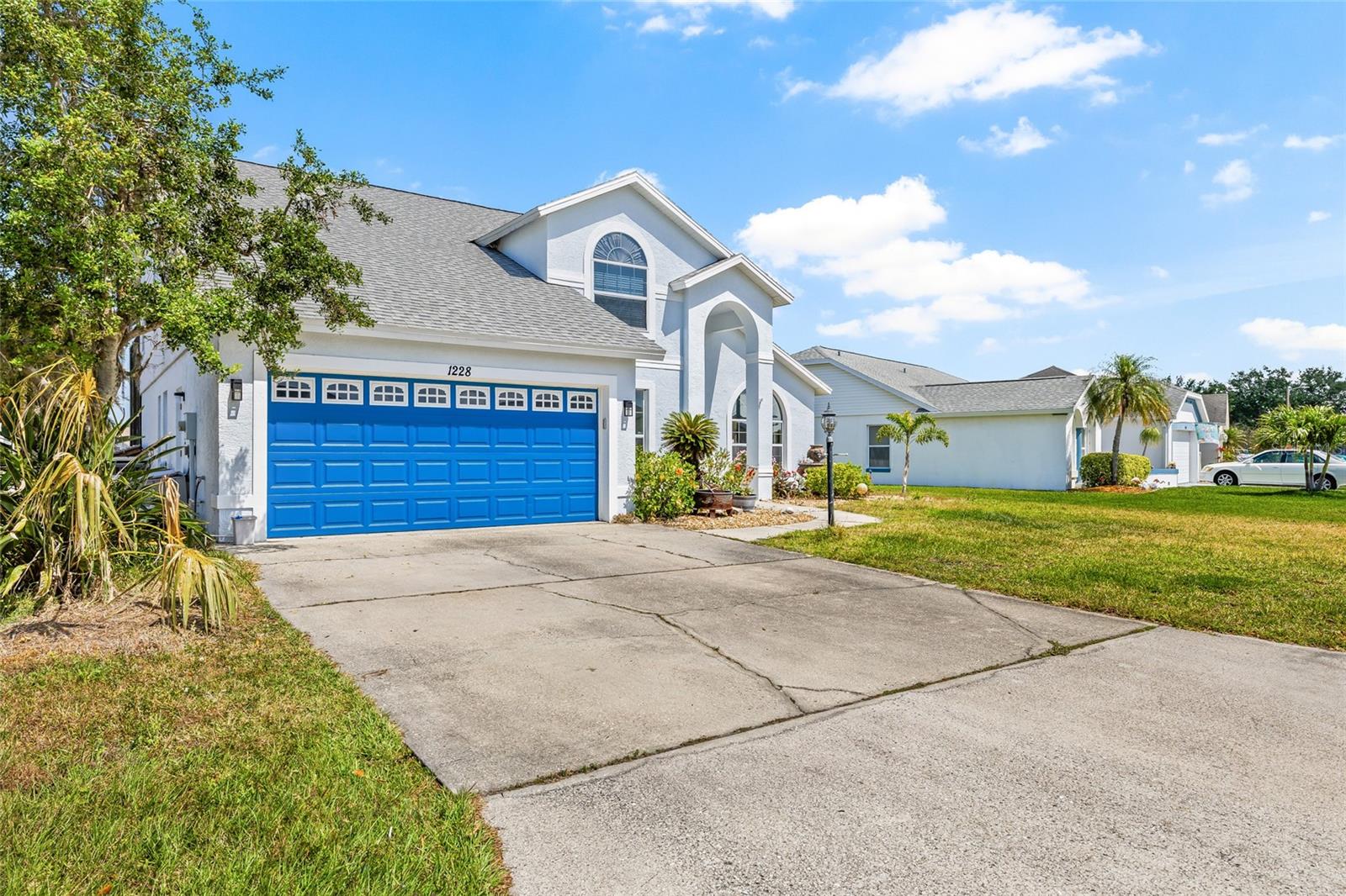 Image 6 of 69 For 1228 50th Street E