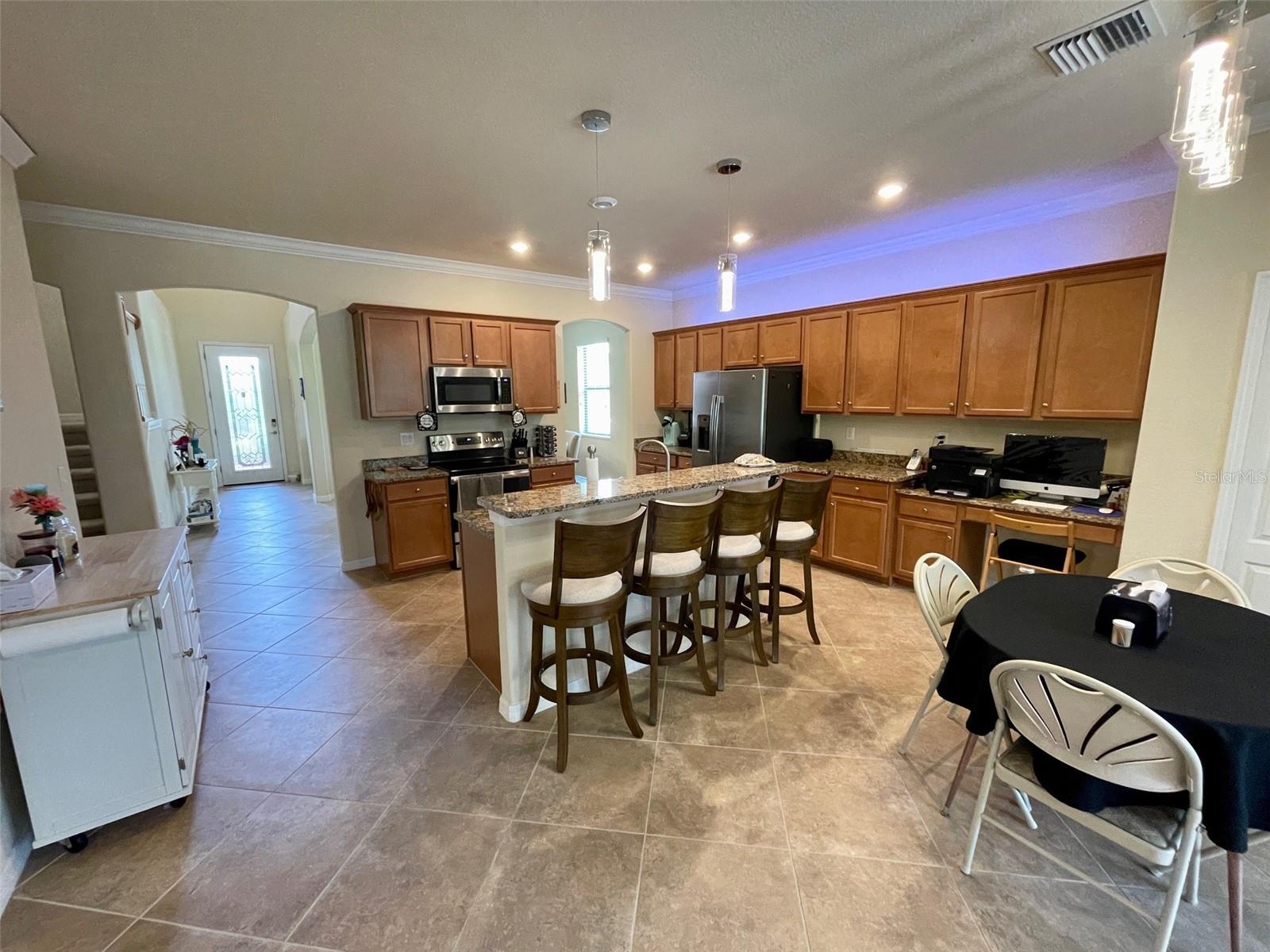 Image 10 of 52 For 20940 Valore Court