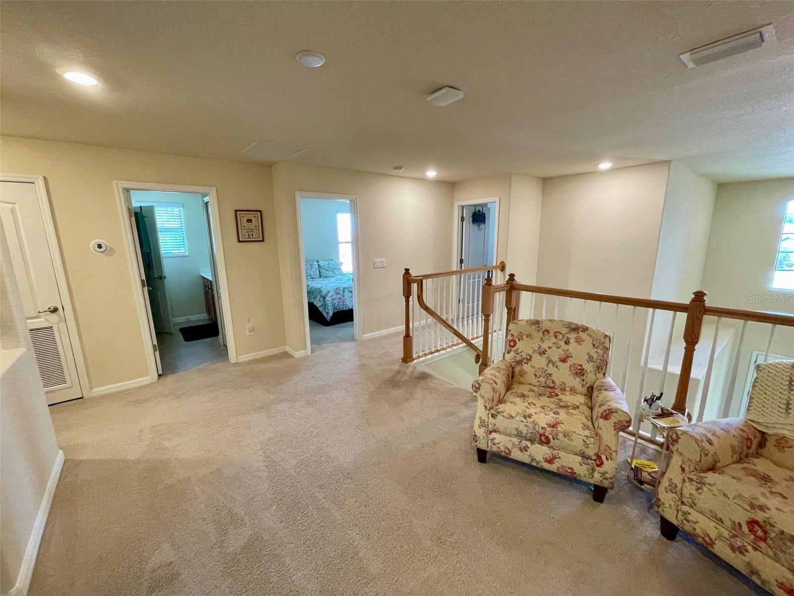 Image 16 of 52 For 20940 Valore Court