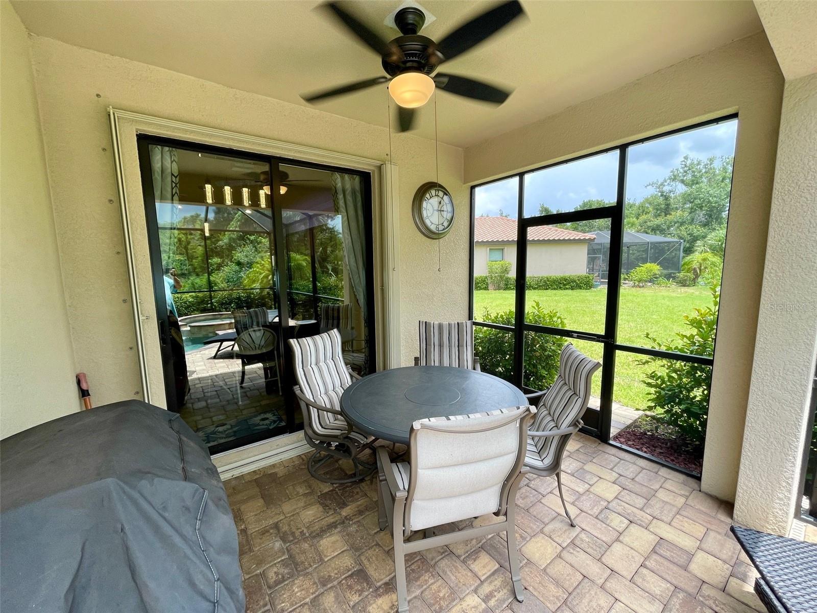Image 29 of 52 For 20940 Valore Court