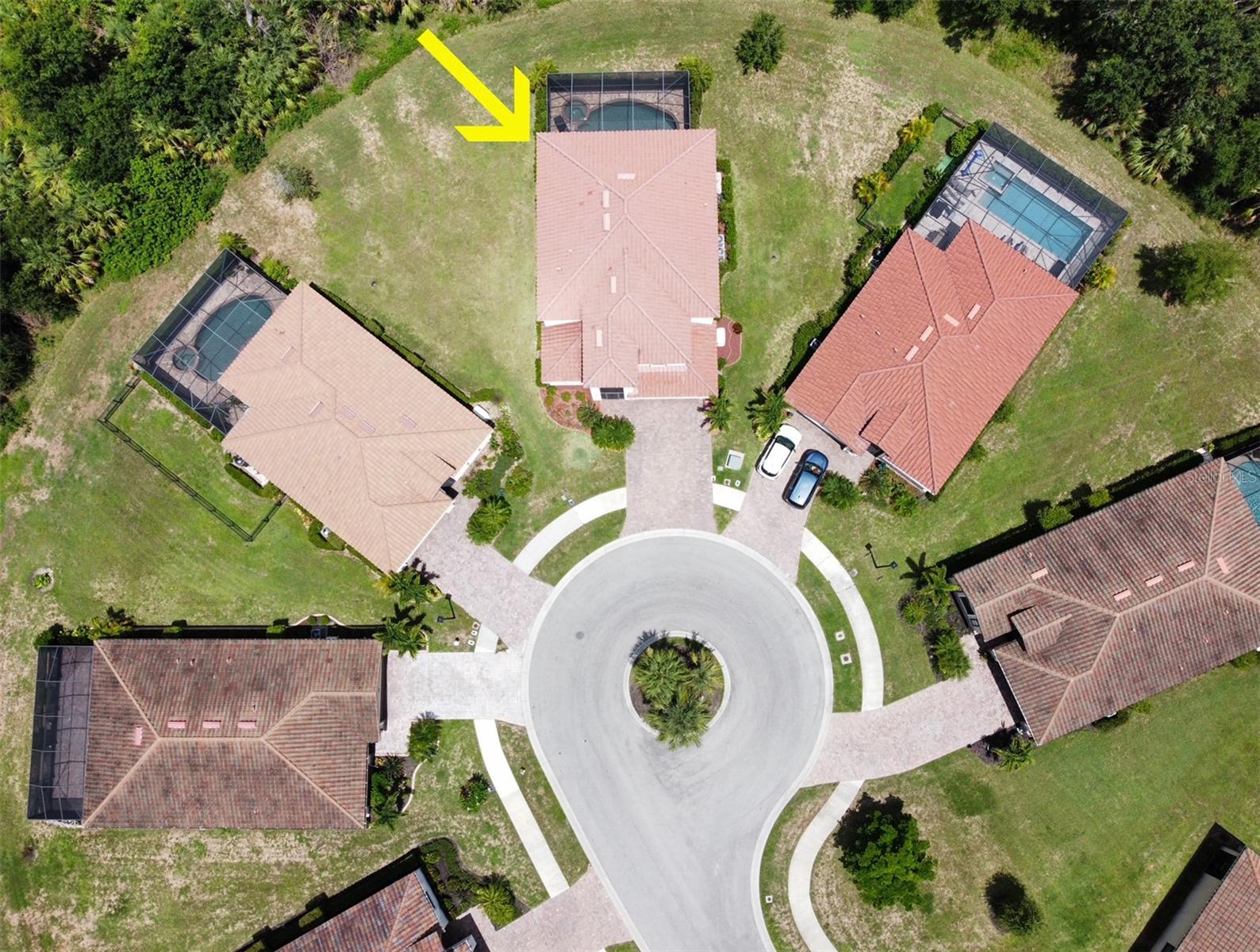 Image 39 of 52 For 20940 Valore Court
