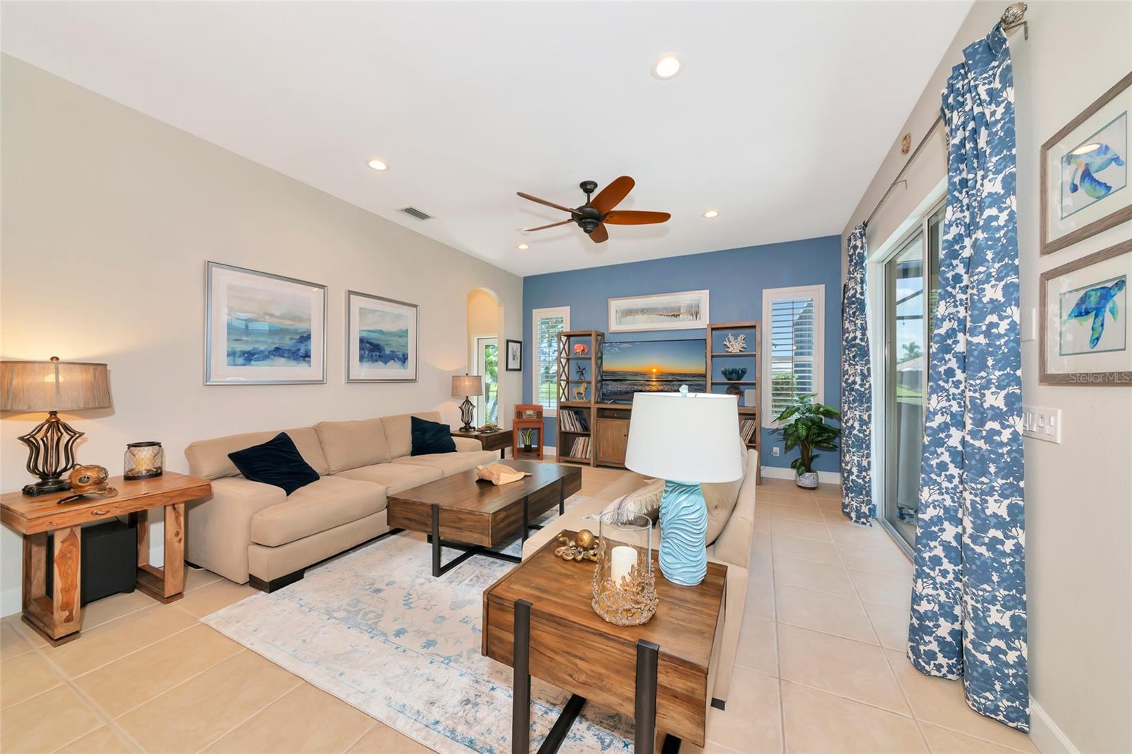 Image 13 of 39 For 2875 Grazeland Drive