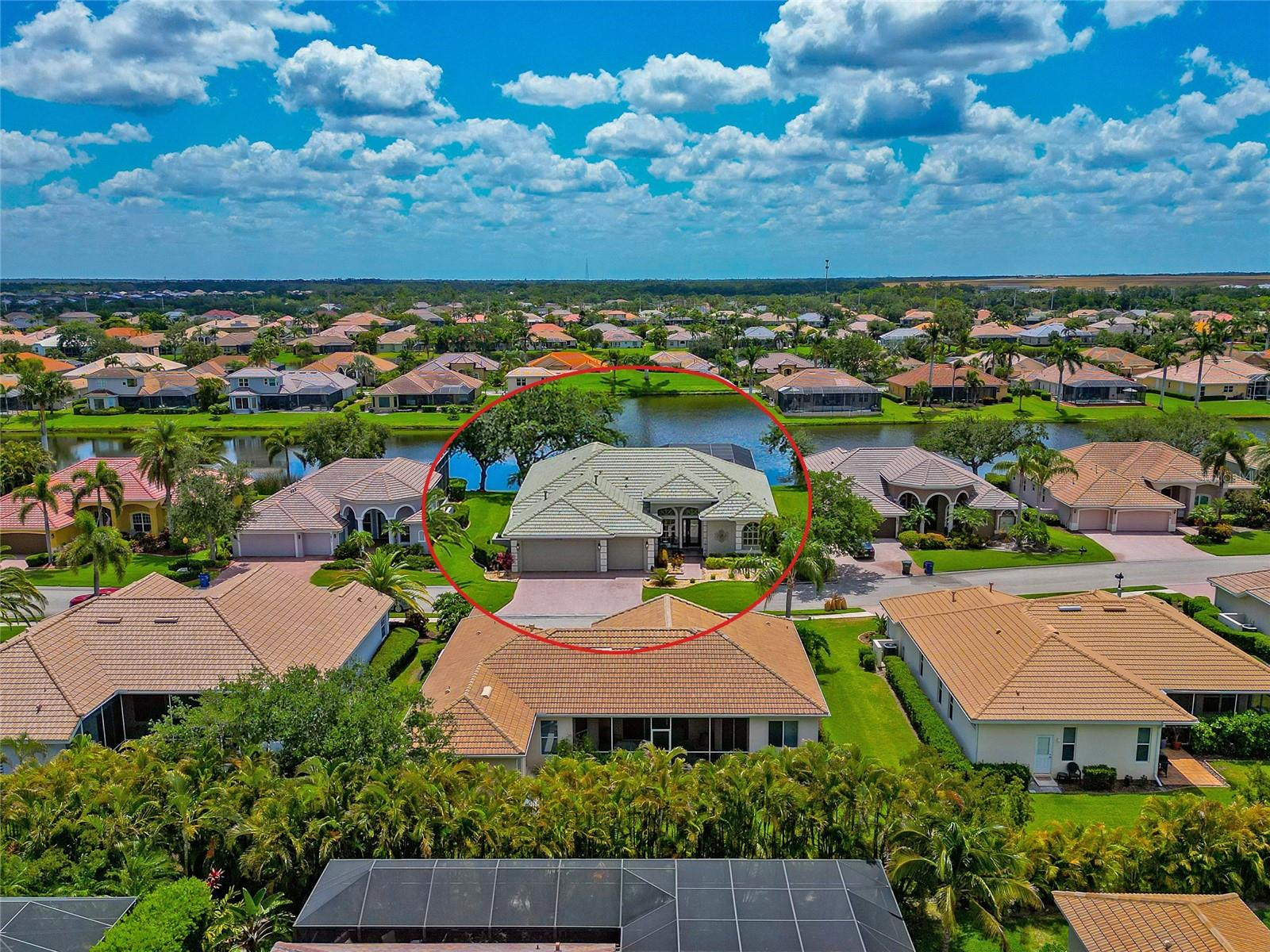 Image 4 of 39 For 2875 Grazeland Drive