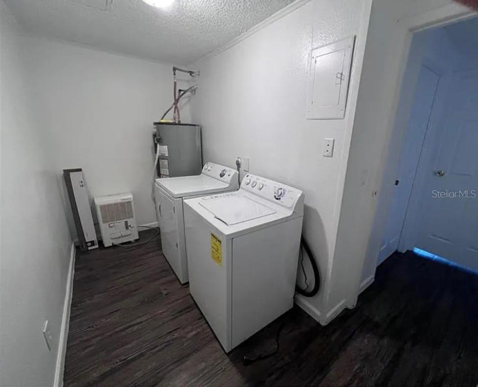 Image 11 of 11 For 4395 Michigan Street 4395