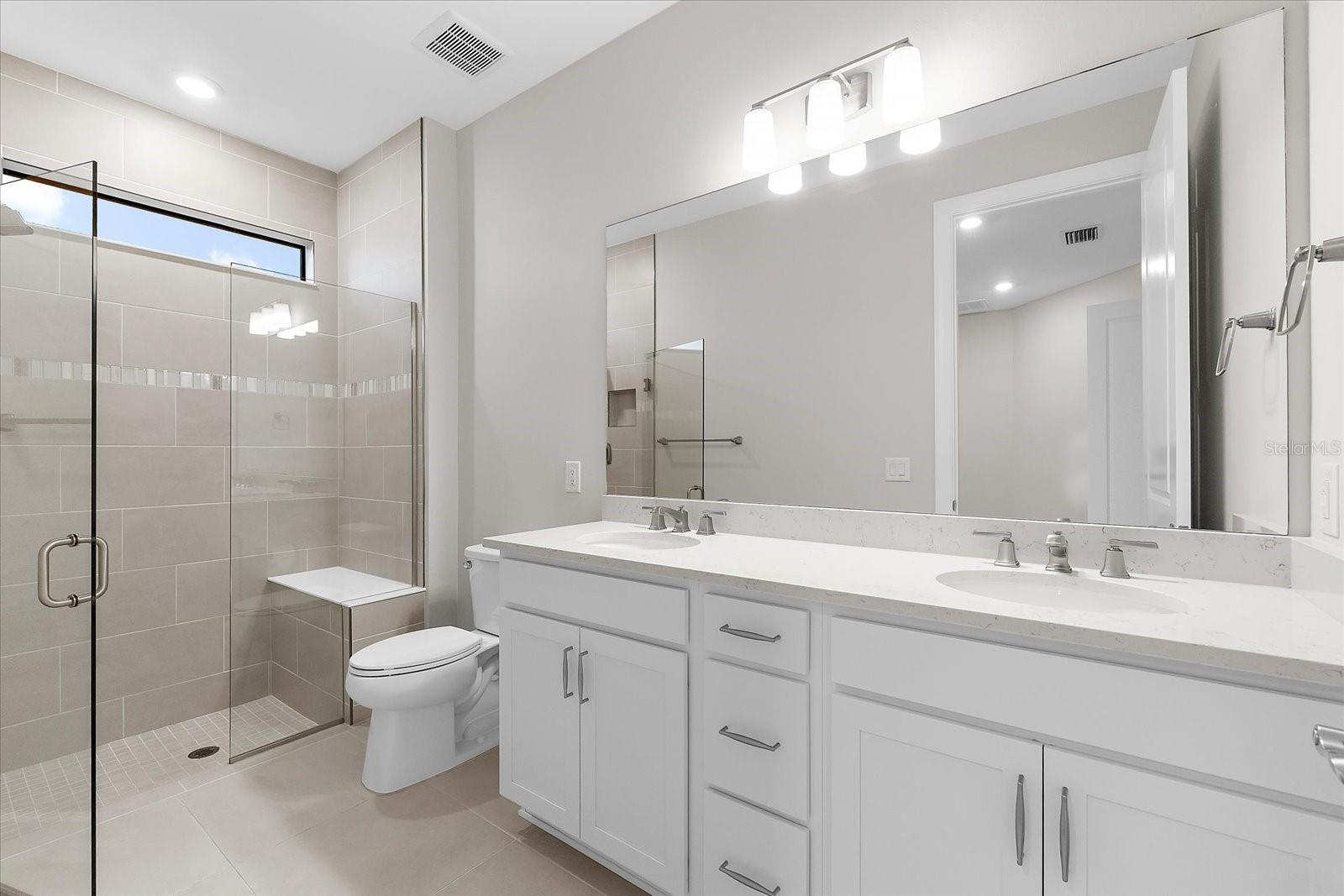 Image 26 of 100 For 7661 Summerland Cove
