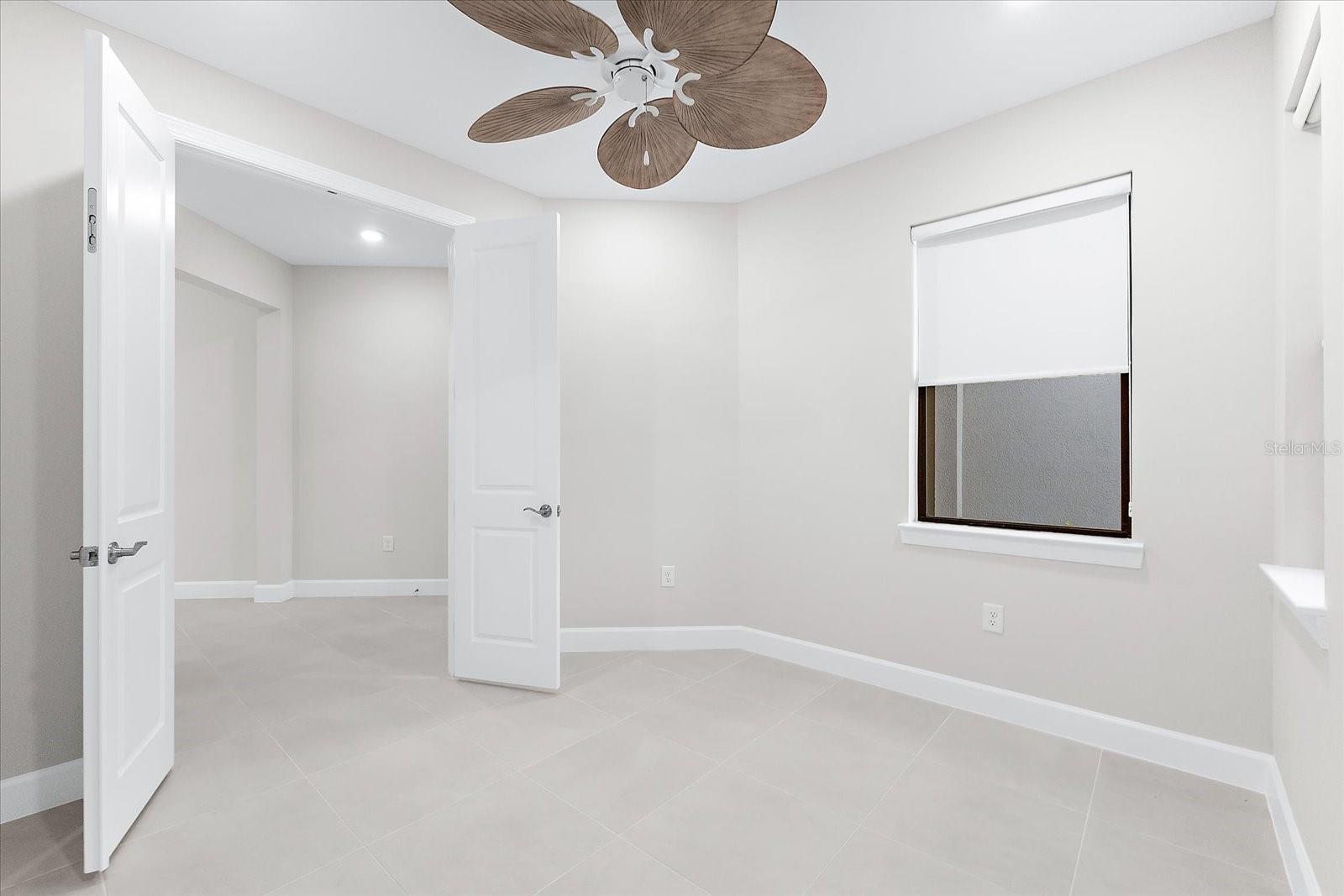 Image 38 of 100 For 7661 Summerland Cove