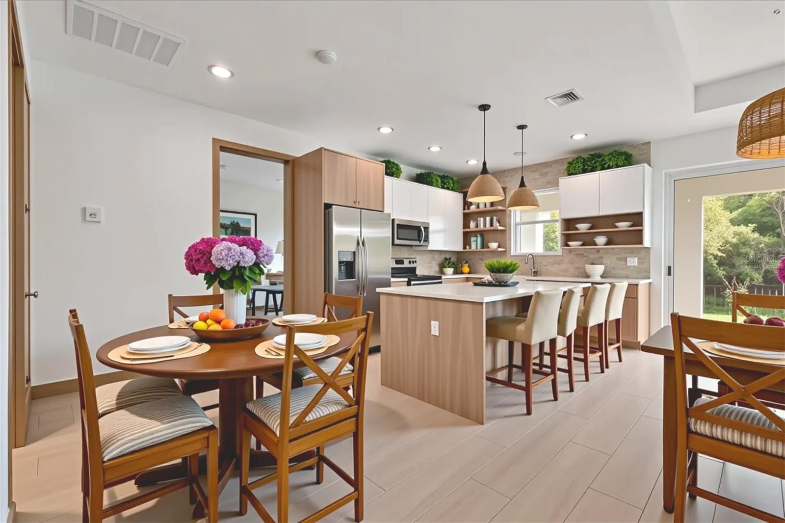 Listing photo id 6 for 102 Arrow Lane