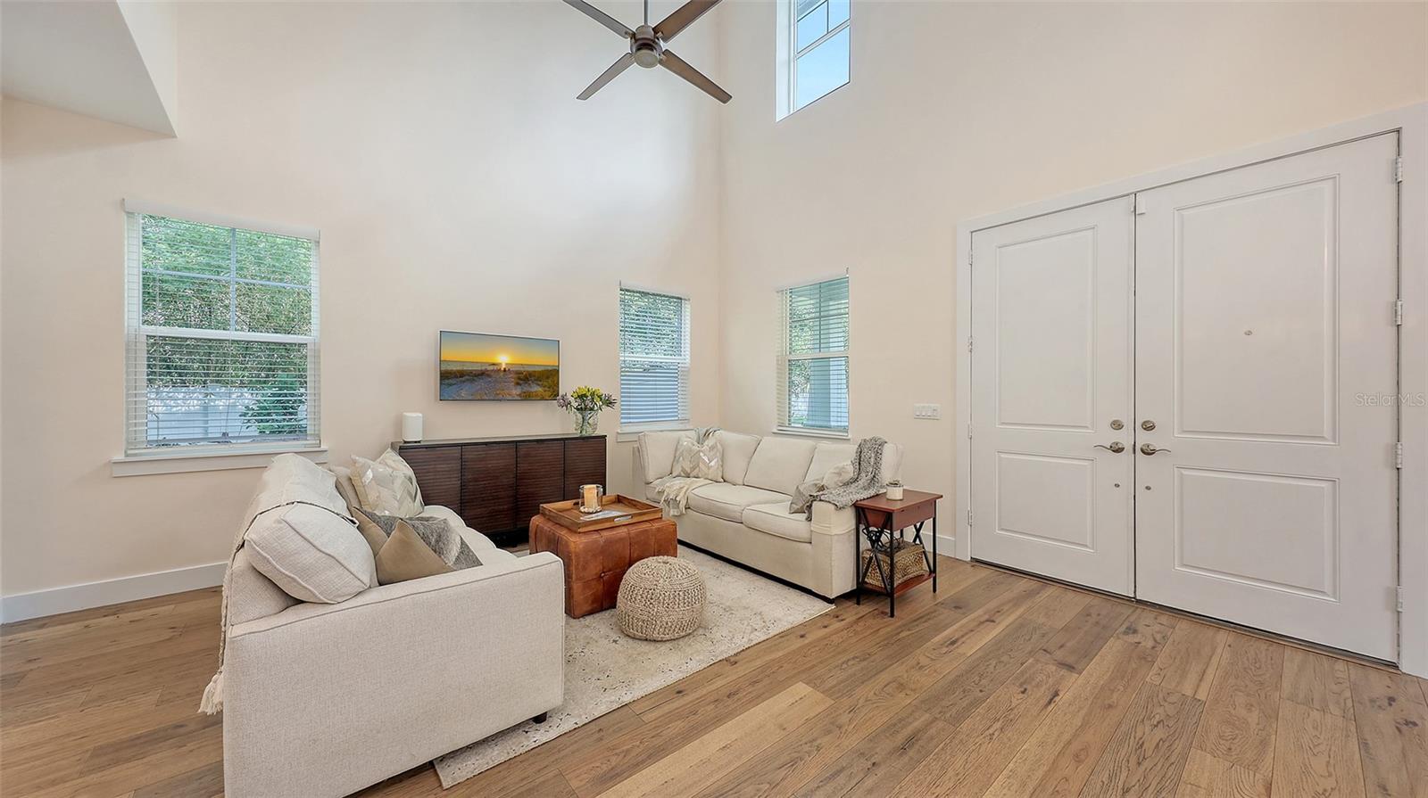 Image 15 of 66 For 2410 Prospect Street