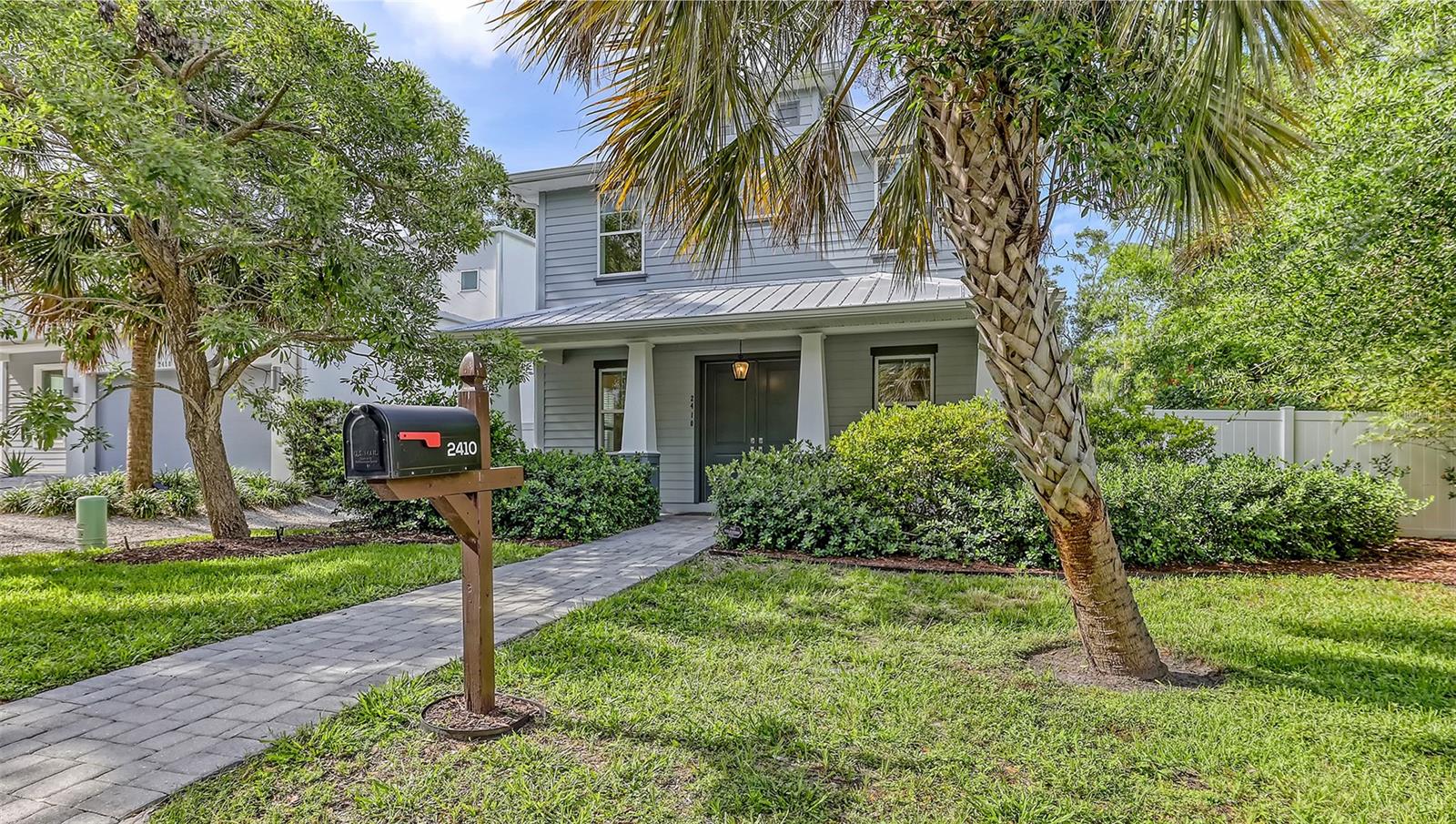 Image 3 of 66 For 2410 Prospect Street