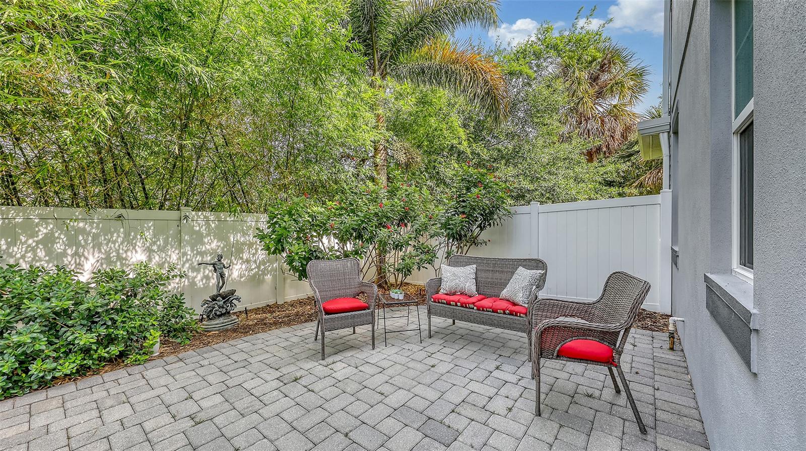 Image 41 of 66 For 2410 Prospect Street