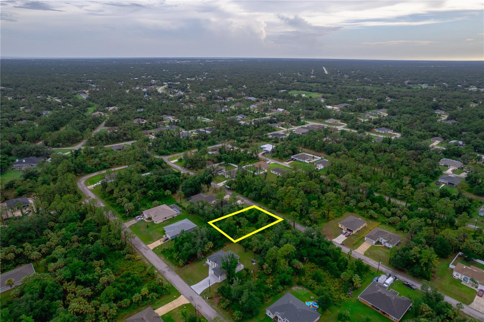 Image 2 of 7 For Lakeport St Lot 15