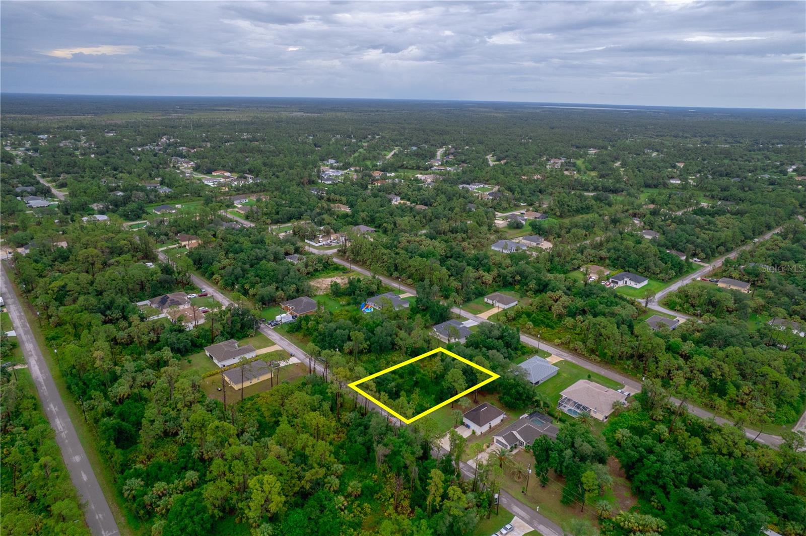 Image 4 of 7 For Lakeport St Lot 15