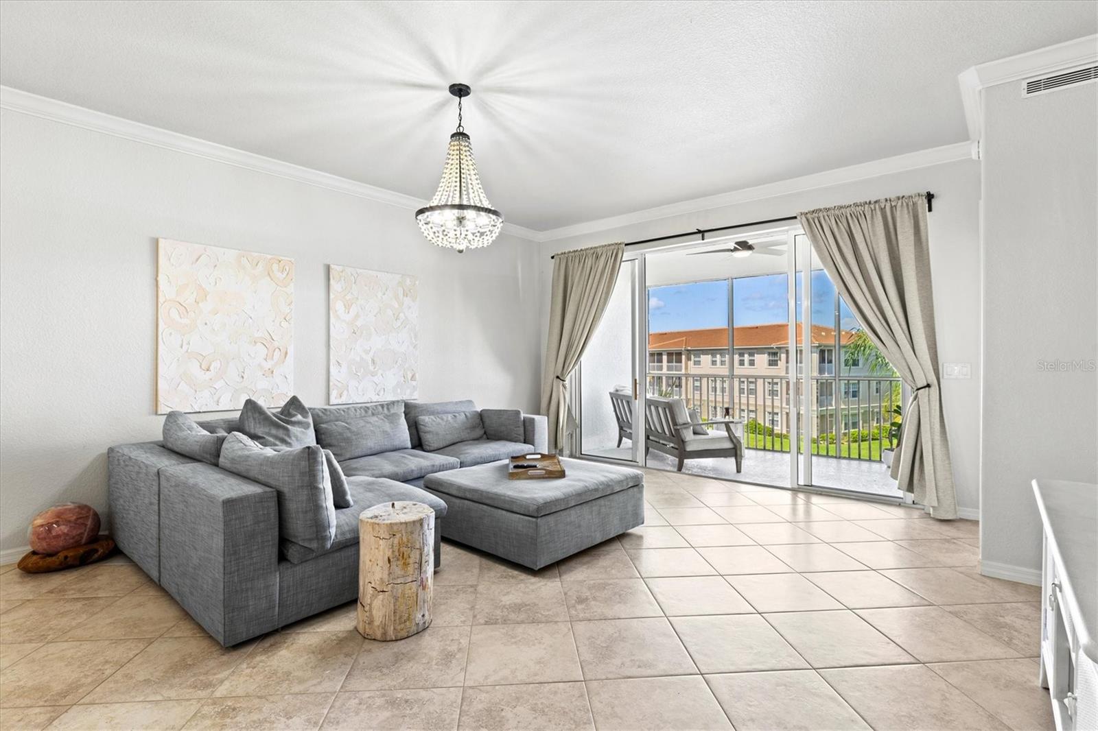 Image 19 of 90 For 1000 San Lino Circle 1032