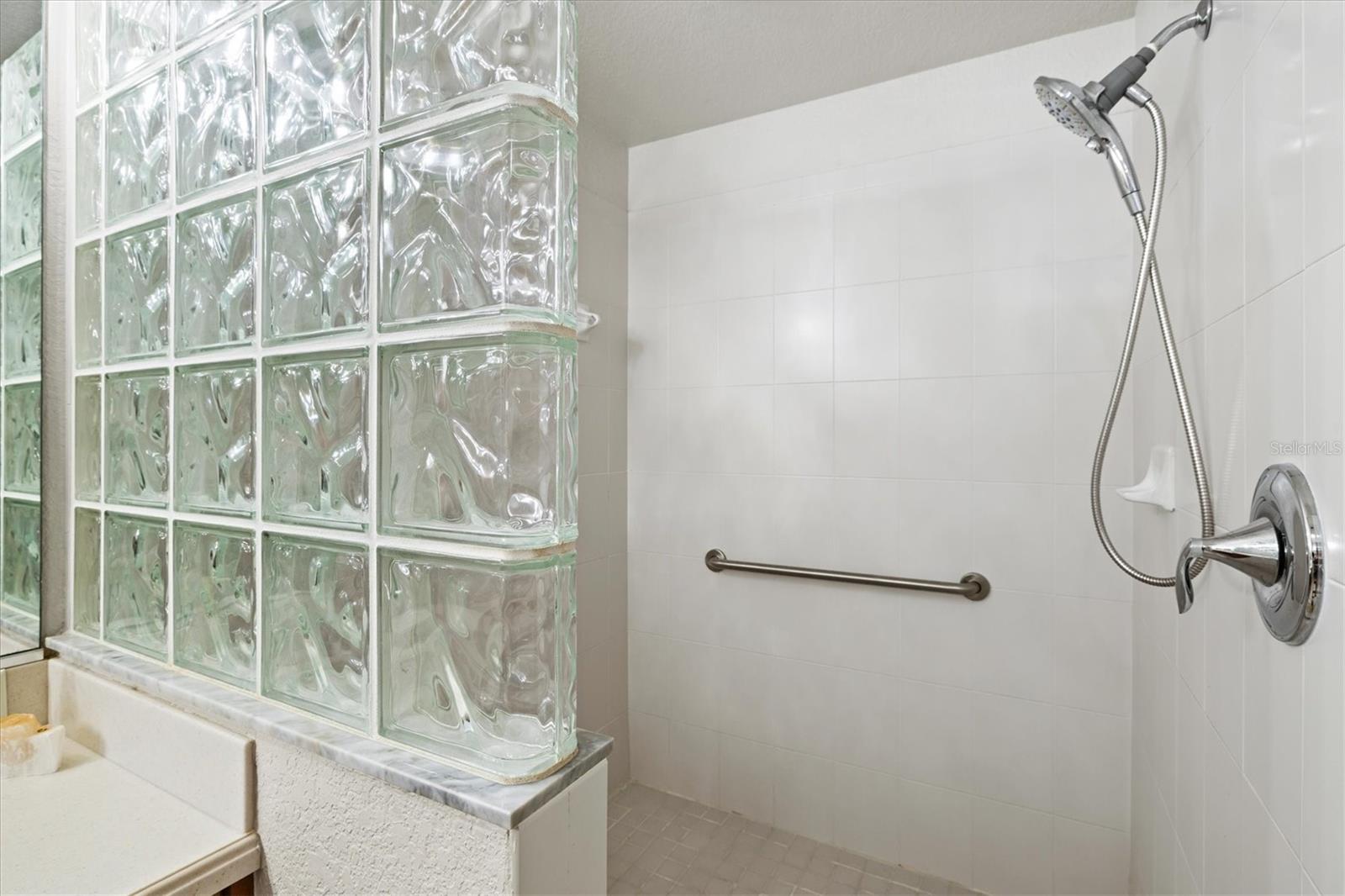Image 35 of 90 For 1000 San Lino Circle 1032