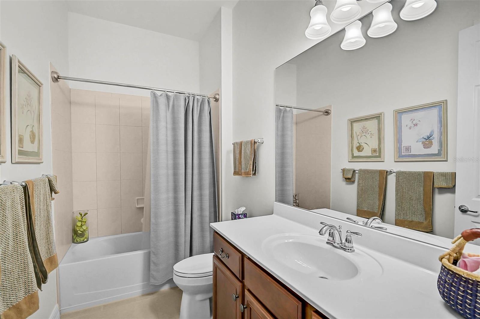 Image 22 of 43 For 5662 Fossano Drive