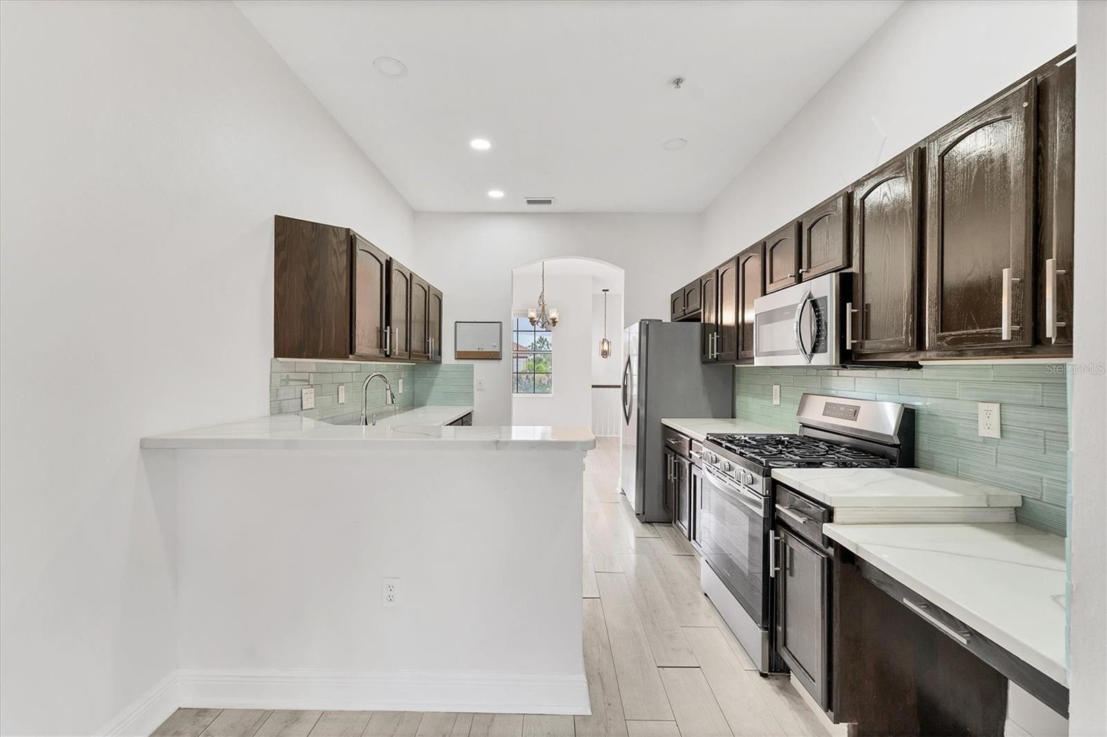 Image 10 of 50 For 8261 Miramar Way 8261
