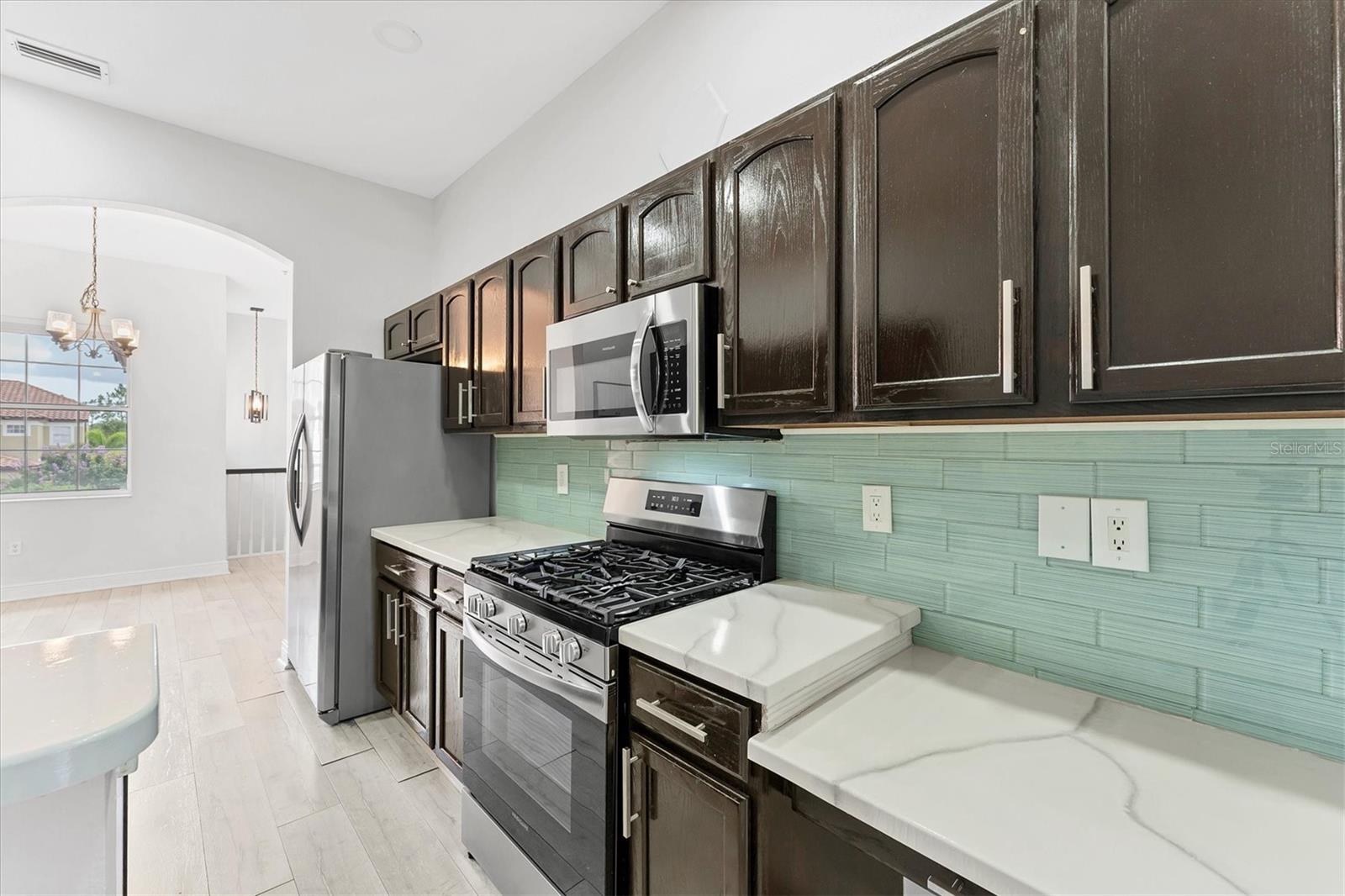 Image 11 of 50 For 8261 Miramar Way 8261