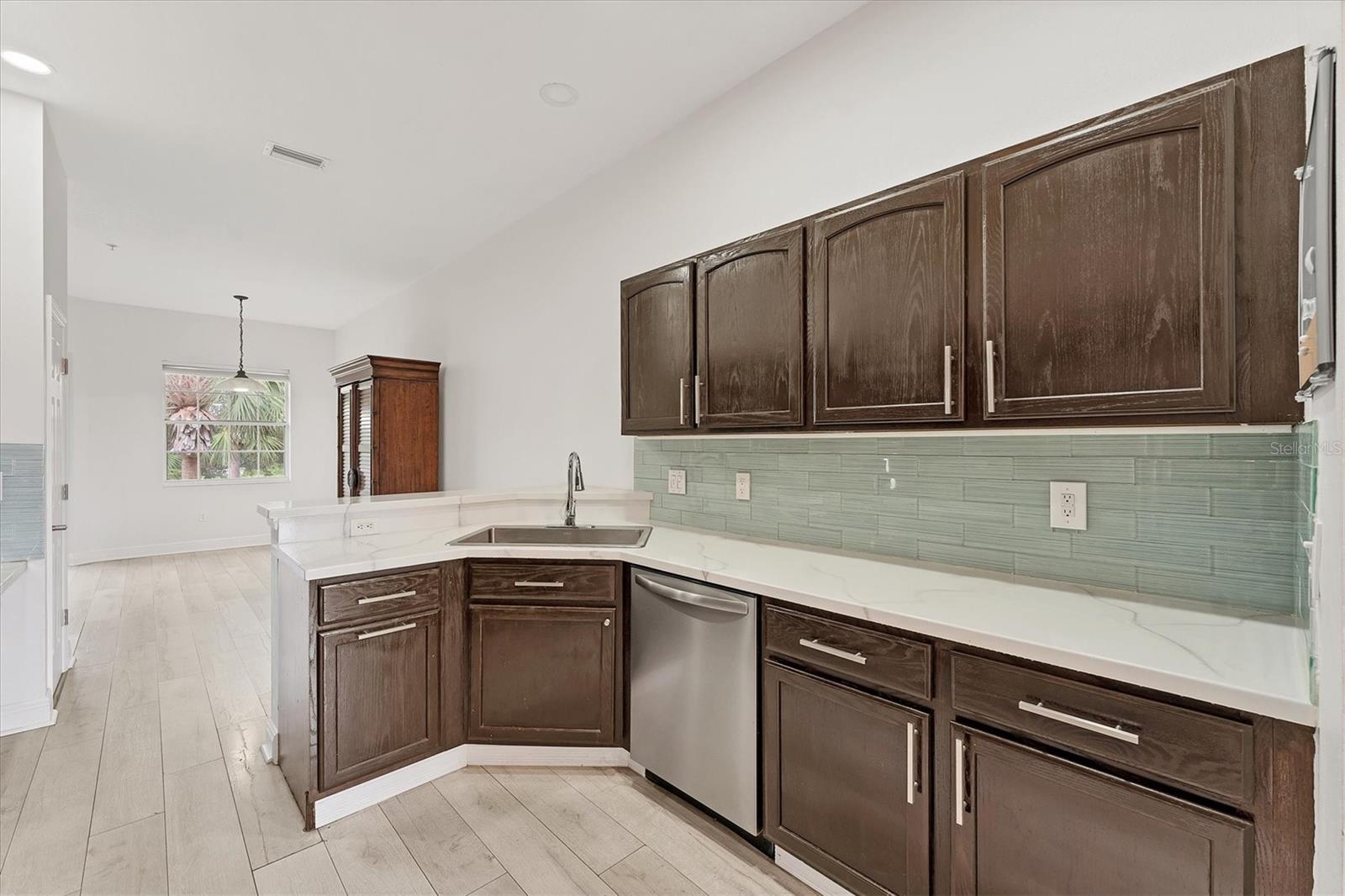 Image 13 of 50 For 8261 Miramar Way 8261
