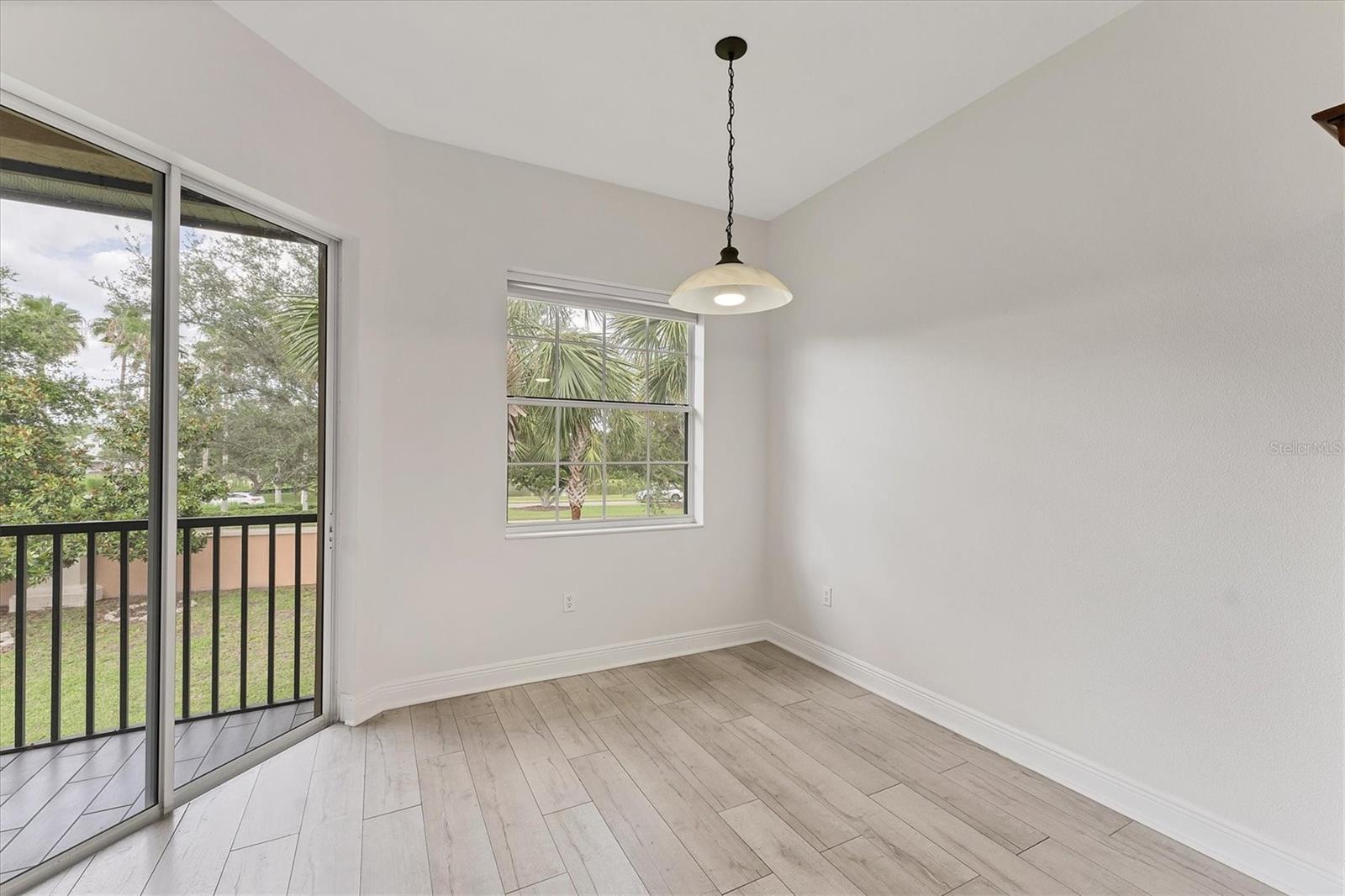 Image 15 of 50 For 8261 Miramar Way 8261