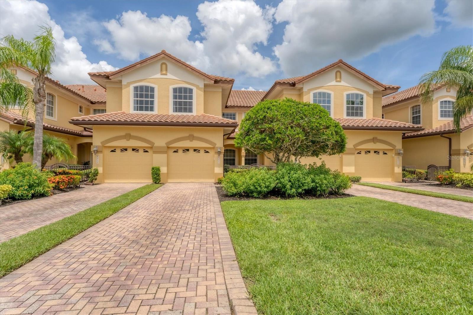 Image 2 of 50 For 8261 Miramar Way 8261