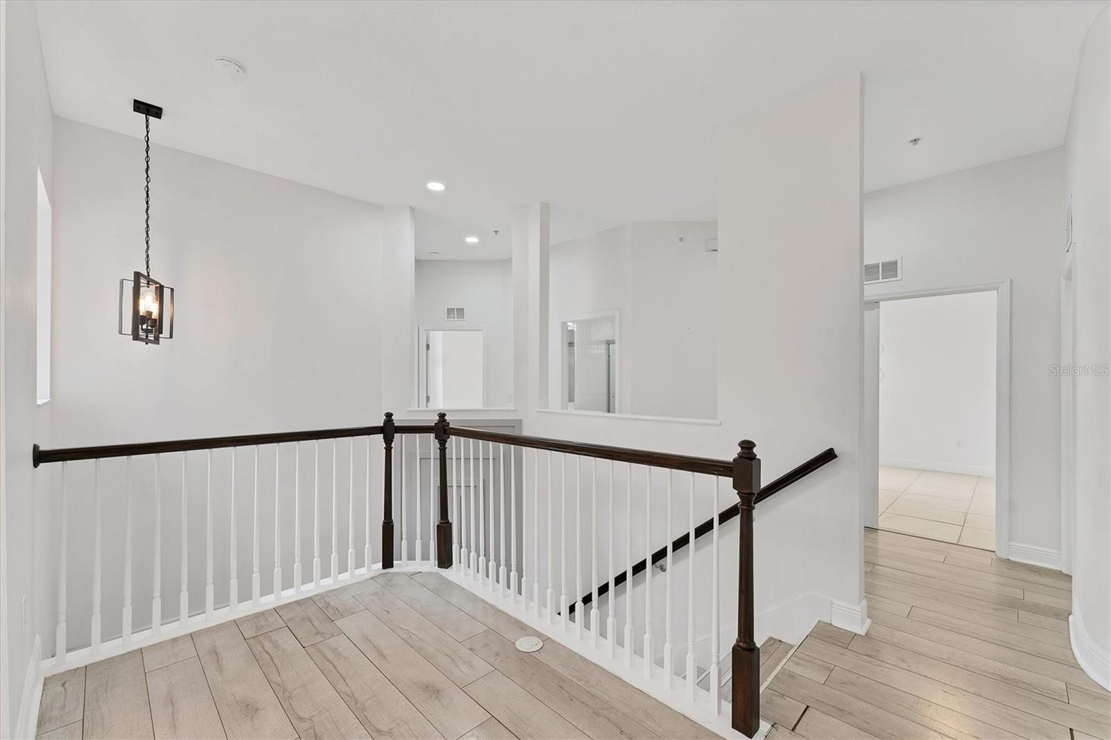 Image 5 of 50 For 8261 Miramar Way 8261