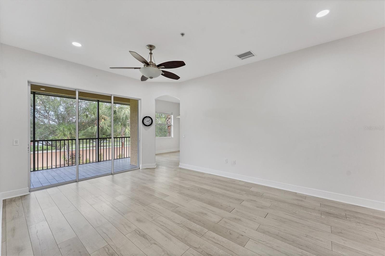 Image 8 of 50 For 8261 Miramar Way 8261