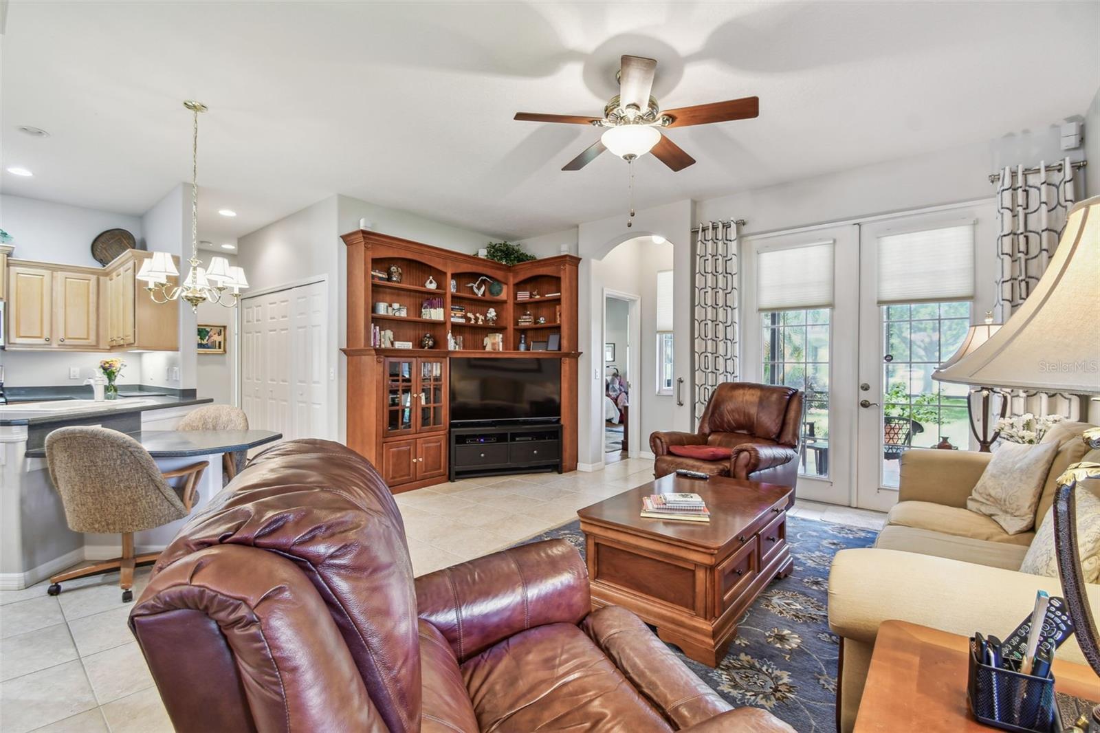 Image 18 of 67 For 1415 Millbrook Circle