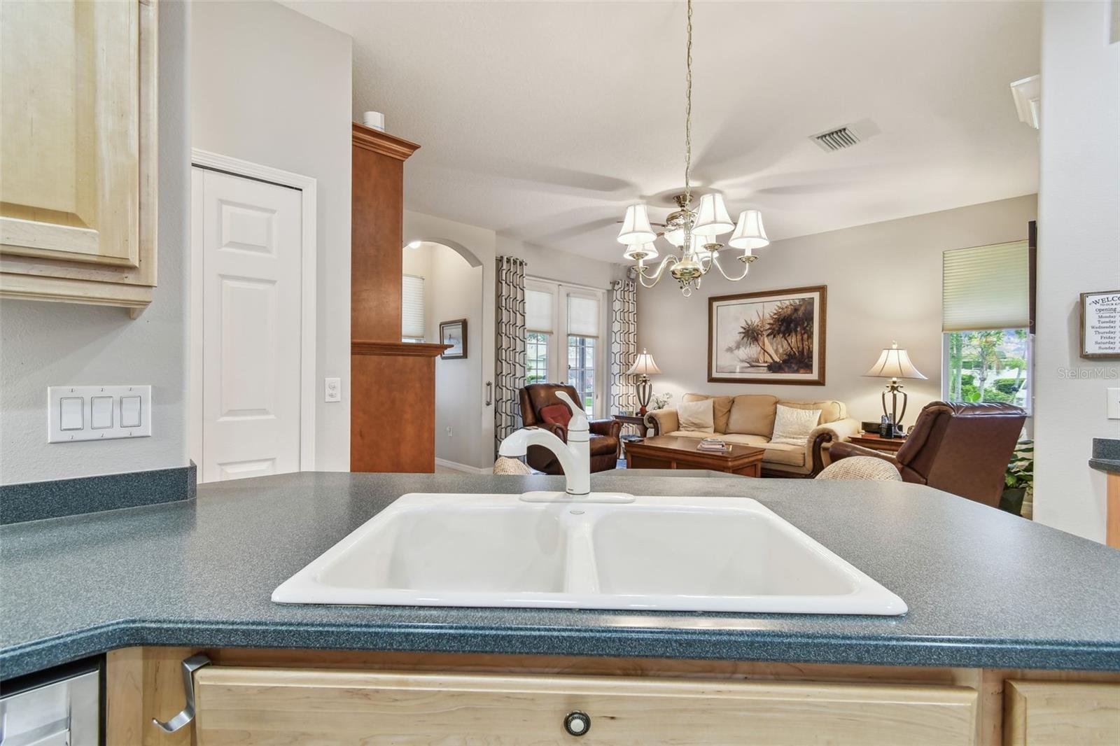 Image 30 of 67 For 1415 Millbrook Circle