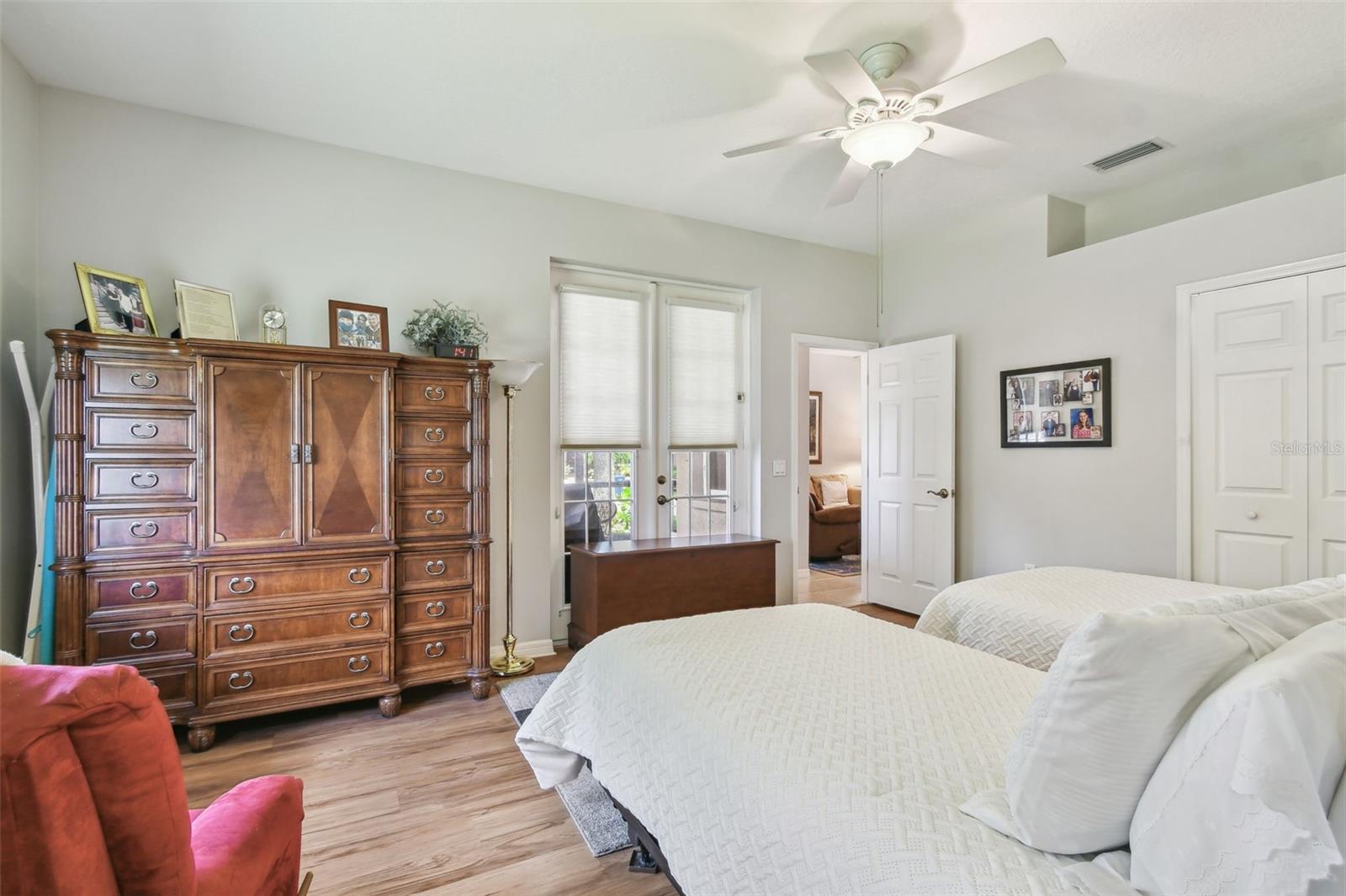 Image 38 of 67 For 1415 Millbrook Circle