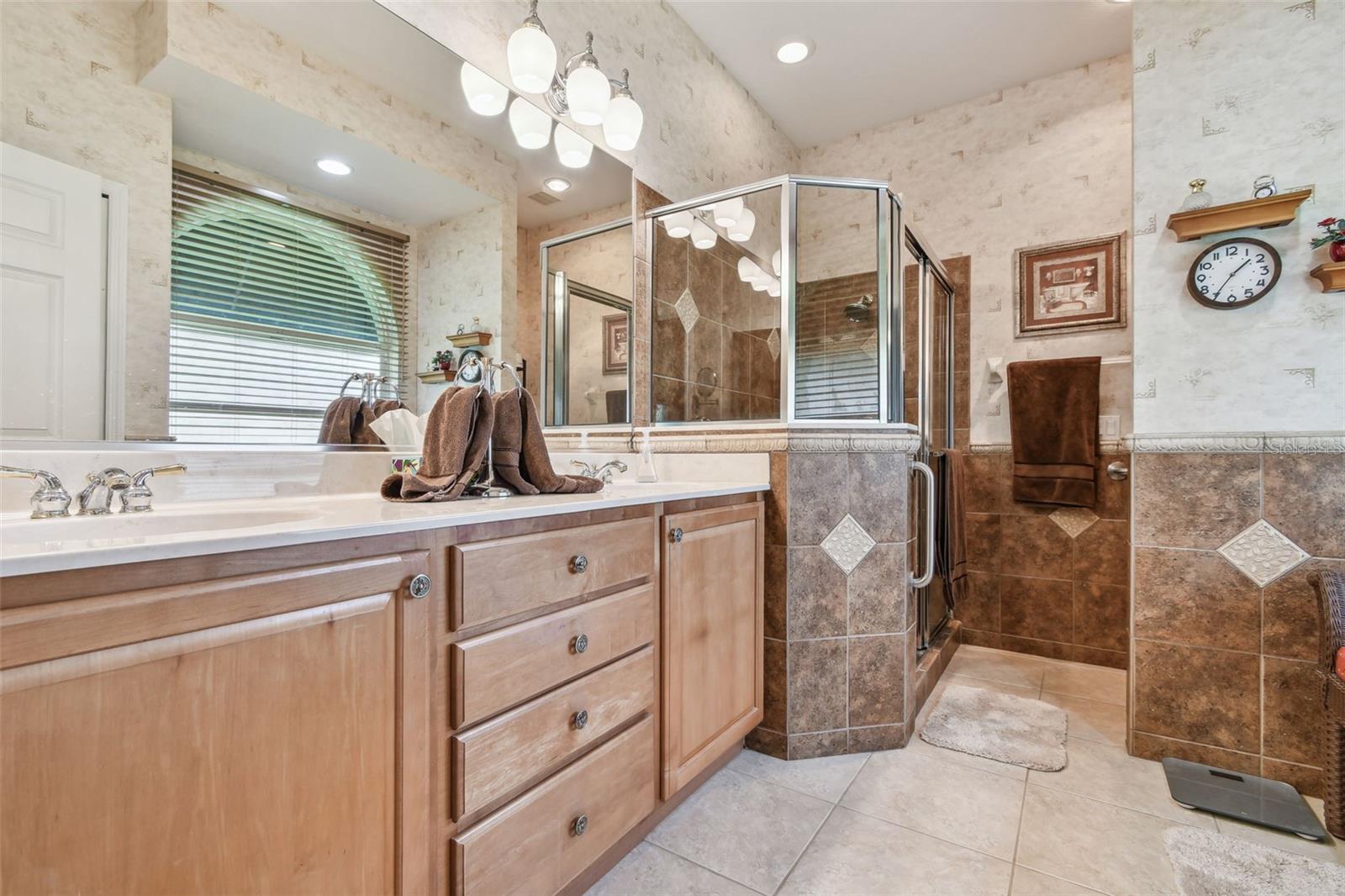 Image 39 of 67 For 1415 Millbrook Circle