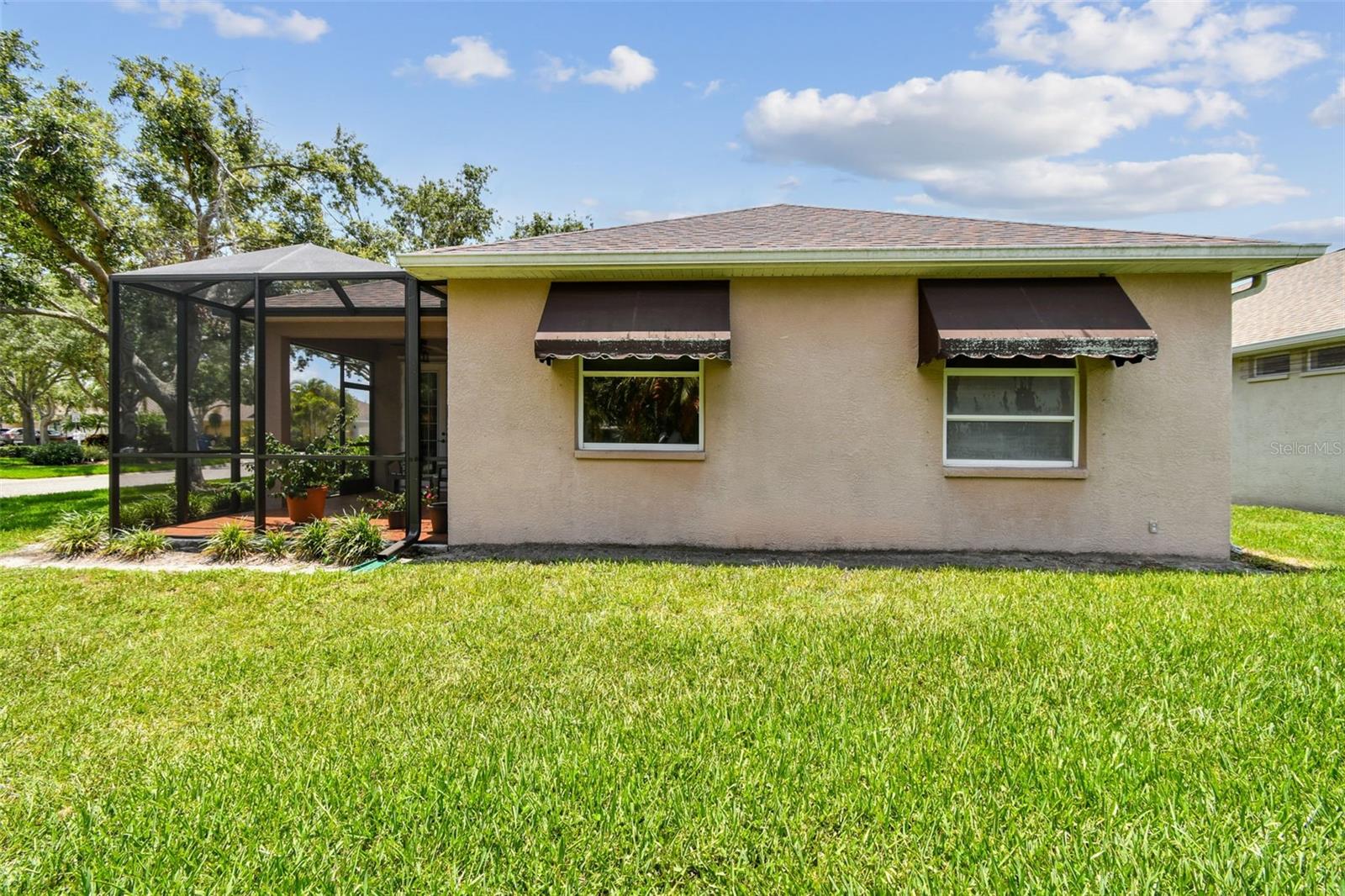 Image 7 of 67 For 1415 Millbrook Circle