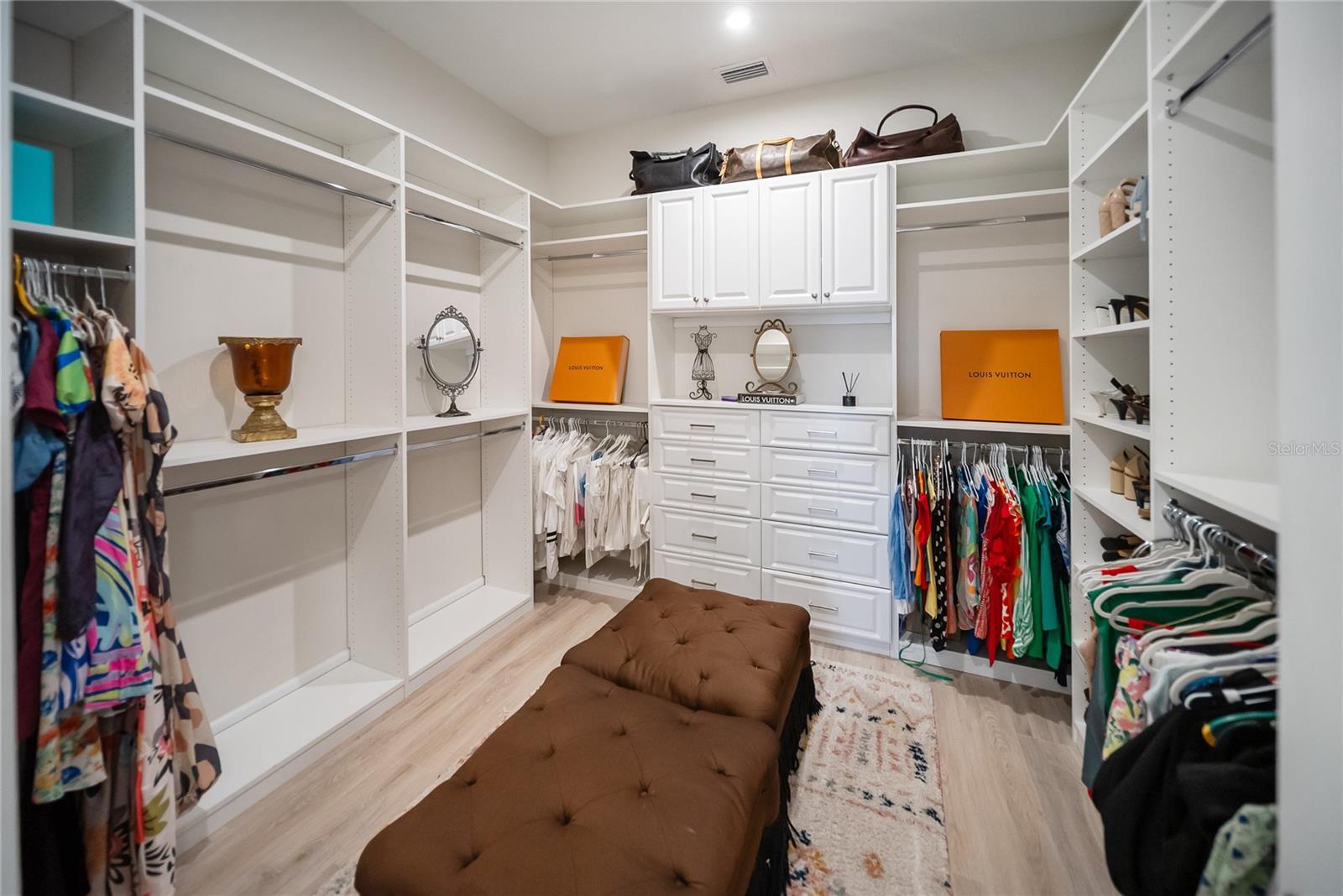 Image 13 of 95 For 4735 Cassio Court