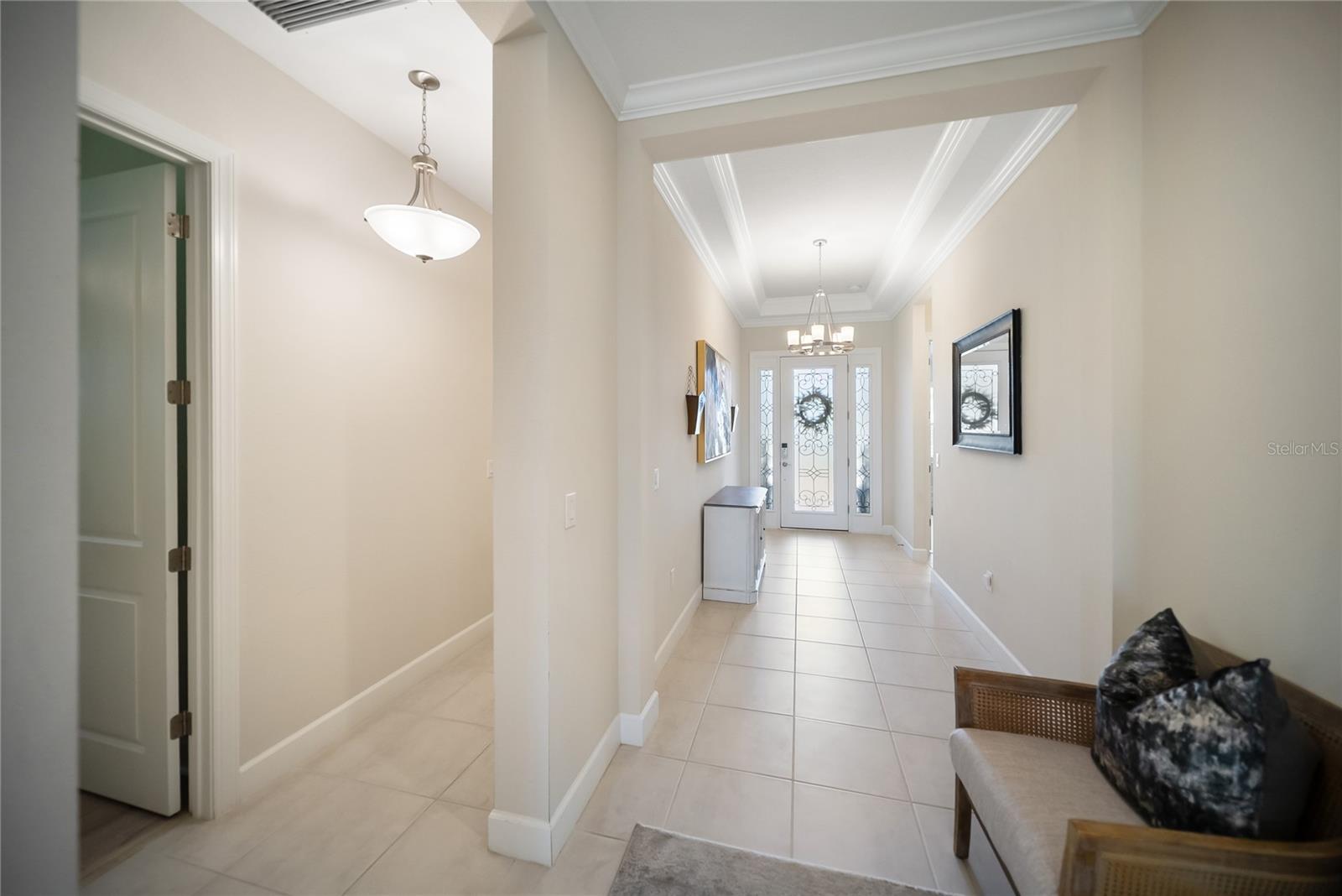 Image 25 of 95 For 4735 Cassio Court